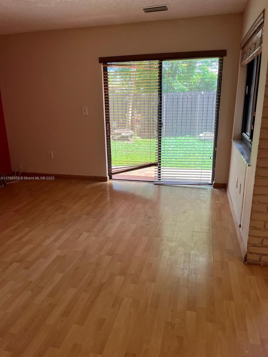 Real estate property located at 10600 71st Ln #10600, Miami-dade, Lamil Sub, Miami, FL