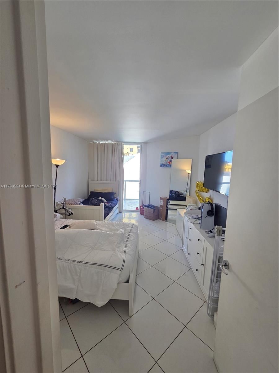 Real estate property located at 16425 Collins Ave #312, Miami-dade, Oceania I Condo, Sunny Isles Beach, FL