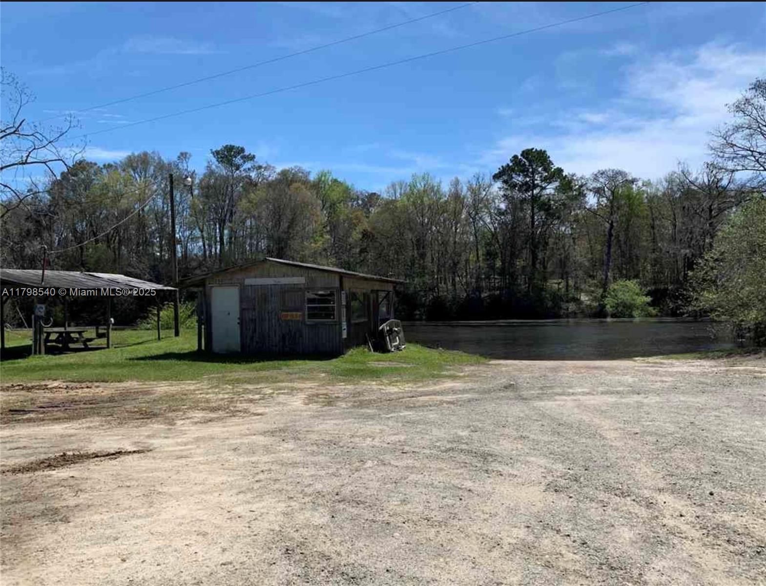 Real estate property located at 15810 County Road 120, Other, Other Geographic Area (out Of Area Only), Other City - In The State Of Florida, FL