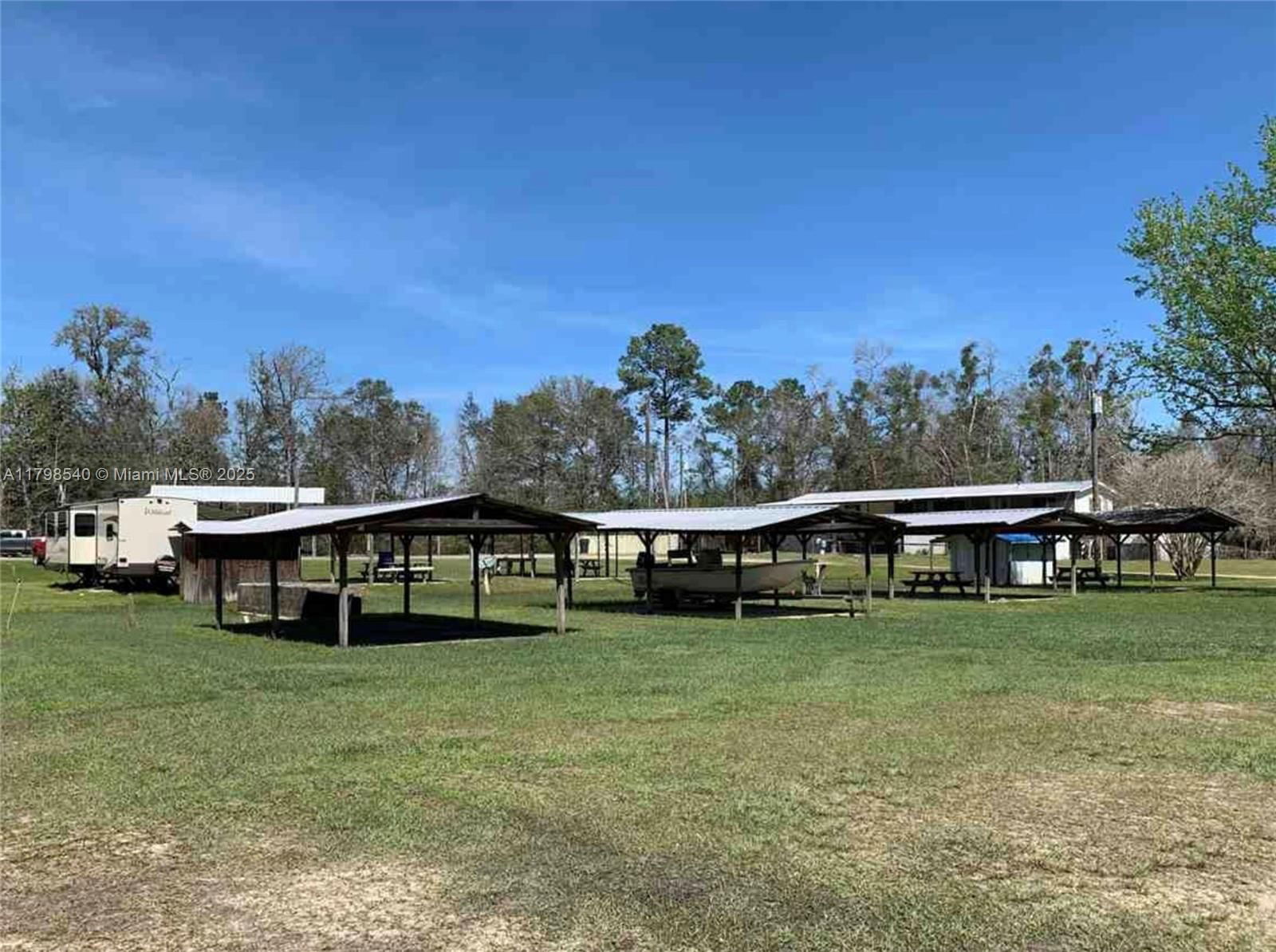 Real estate property located at 15810 County Road 120, Other, Other Geographic Area (out Of Area Only), Other City - In The State Of Florida, FL