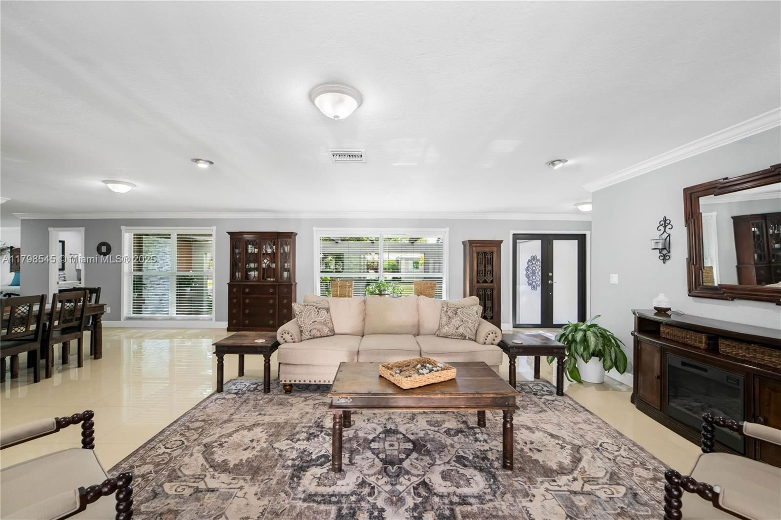 Real estate property located at 17514 82nd Ct, Miami-dade, Old Cutler Shores, Palmetto Bay, FL