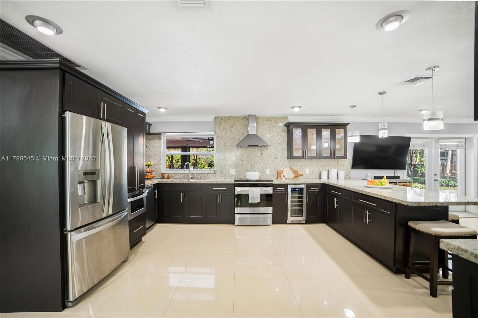 Real estate property located at 17514 82nd Ct, Miami-dade, Old Cutler Shores, Palmetto Bay, FL