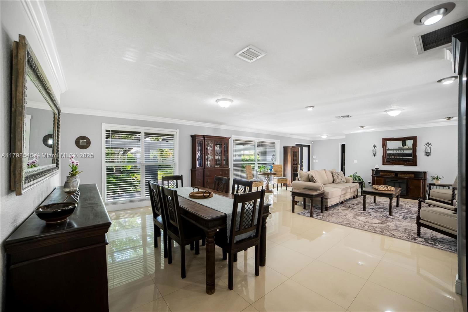 Real estate property located at 17514 82nd Ct, Miami-dade, Old Cutler Shores, Palmetto Bay, FL
