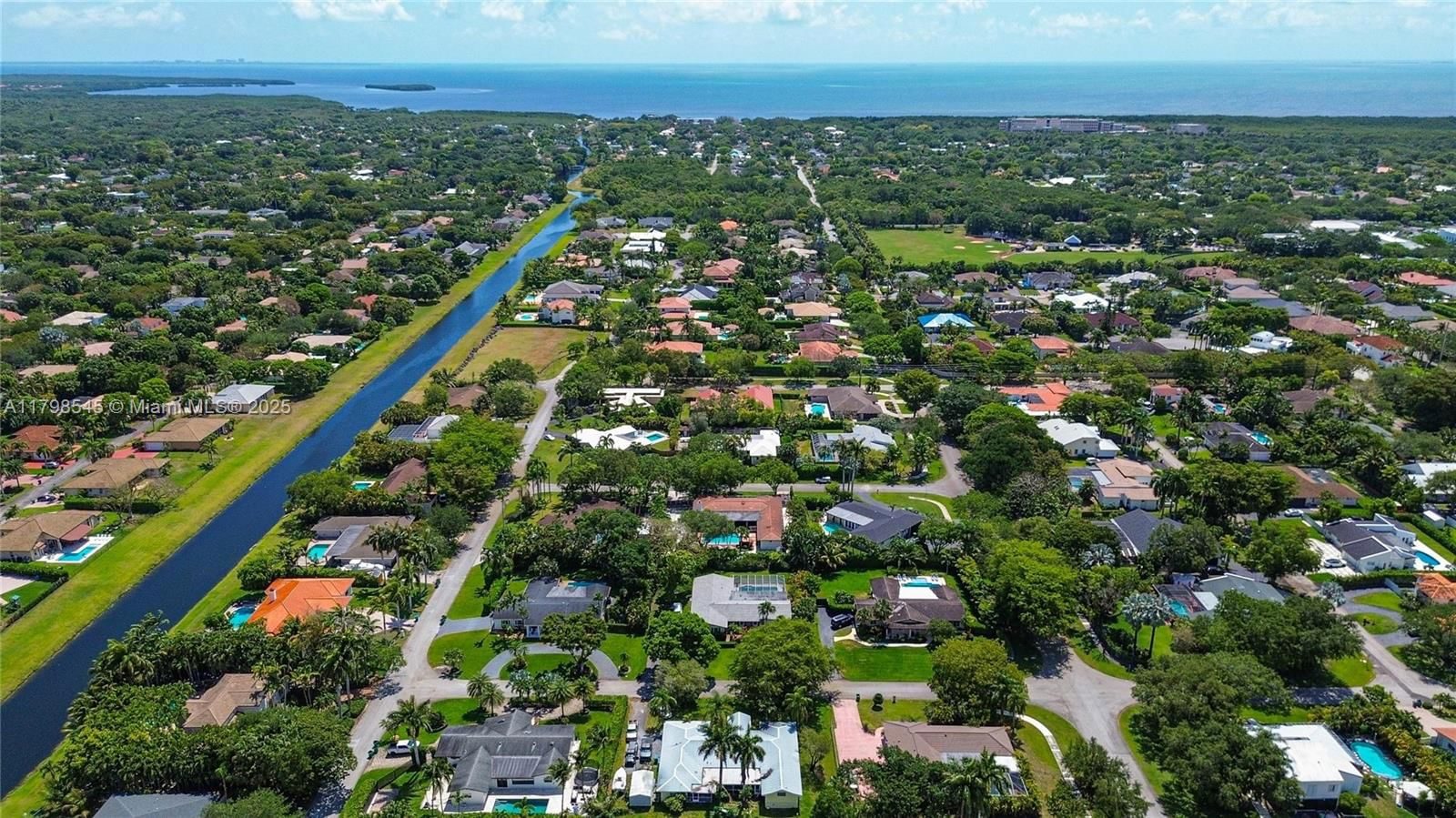 Real estate property located at 17514 82nd Ct, Miami-dade, Old Cutler Shores, Palmetto Bay, FL