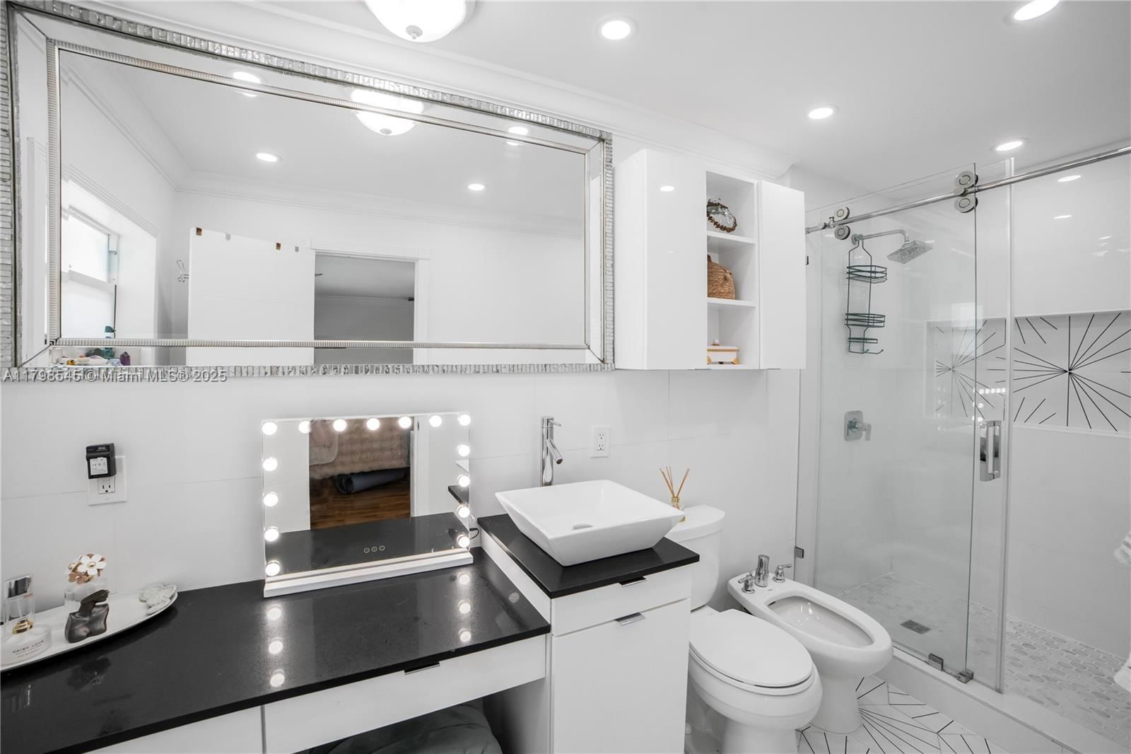 Real estate property located at 17514 82nd Ct, Miami-dade, Old Cutler Shores, Palmetto Bay, FL