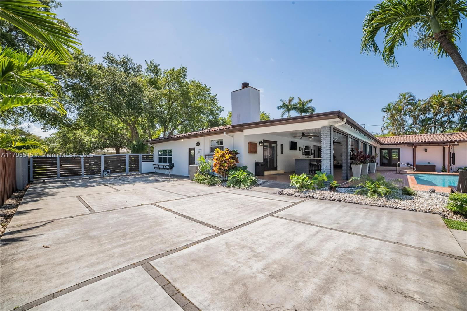 Real estate property located at 17514 82nd Ct, Miami-dade, Old Cutler Shores, Palmetto Bay, FL