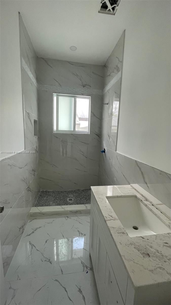 Real estate property located at 640 12th Ave, Miami-dade, Roosevelt Homesites, Homestead, FL