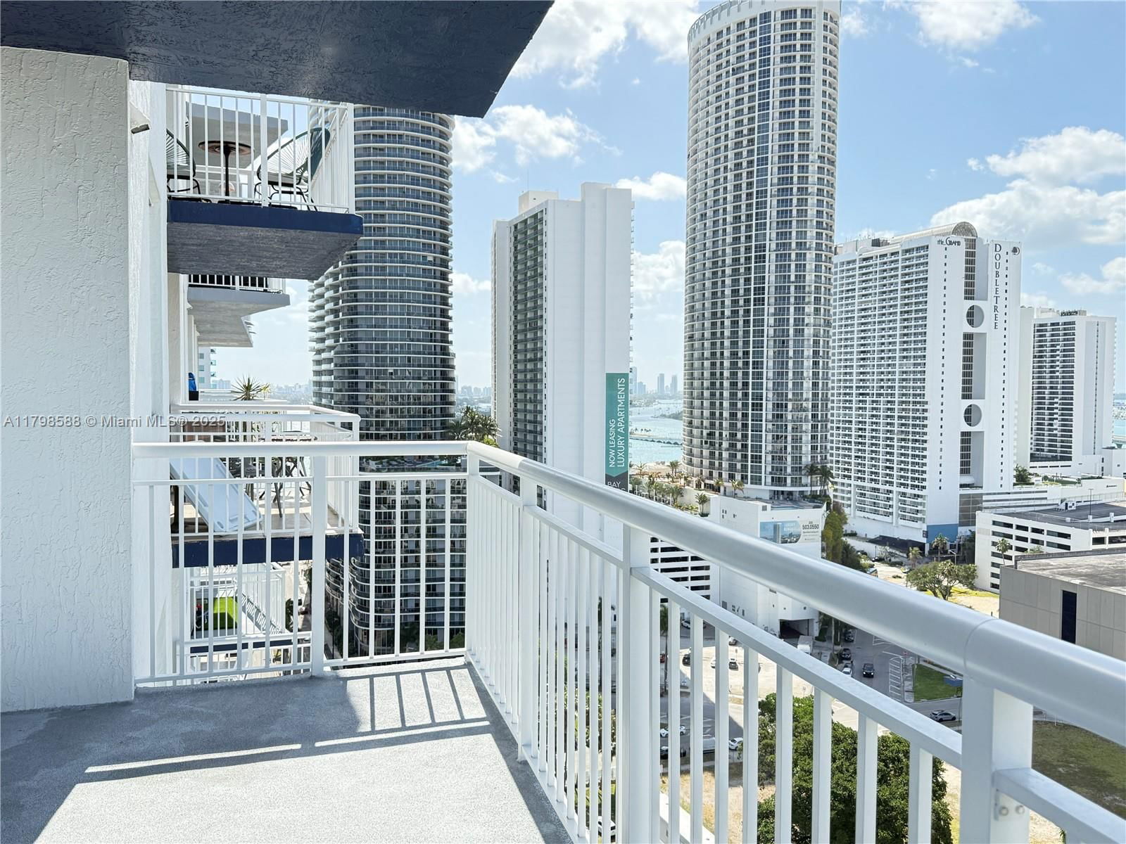 Real estate property located at 275 18th St #2104, Miami-dade, 1800 Biscayne Plaza Condo, Miami, FL