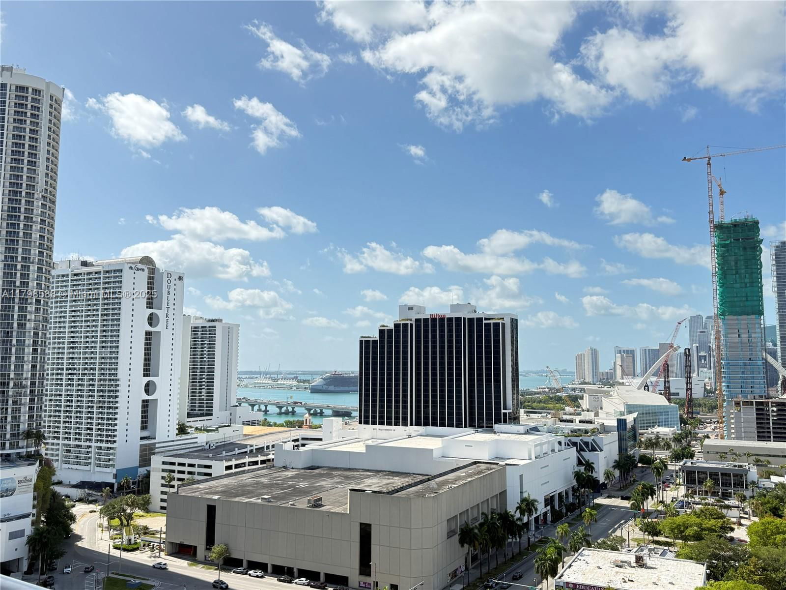 Real estate property located at 275 18th St #2104, Miami-dade, 1800 Biscayne Plaza Condo, Miami, FL