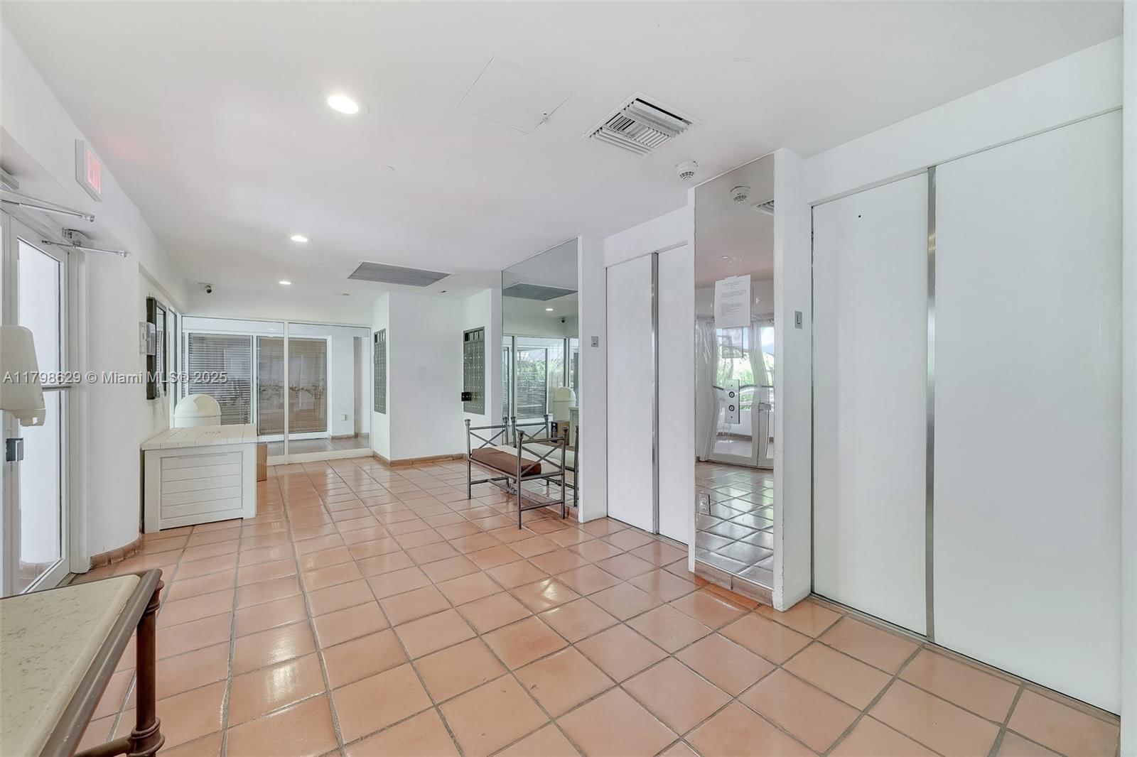 Real estate property located at 2801 Florida Ave #415, Miami-dade, Grove Square Condo, Miami, FL