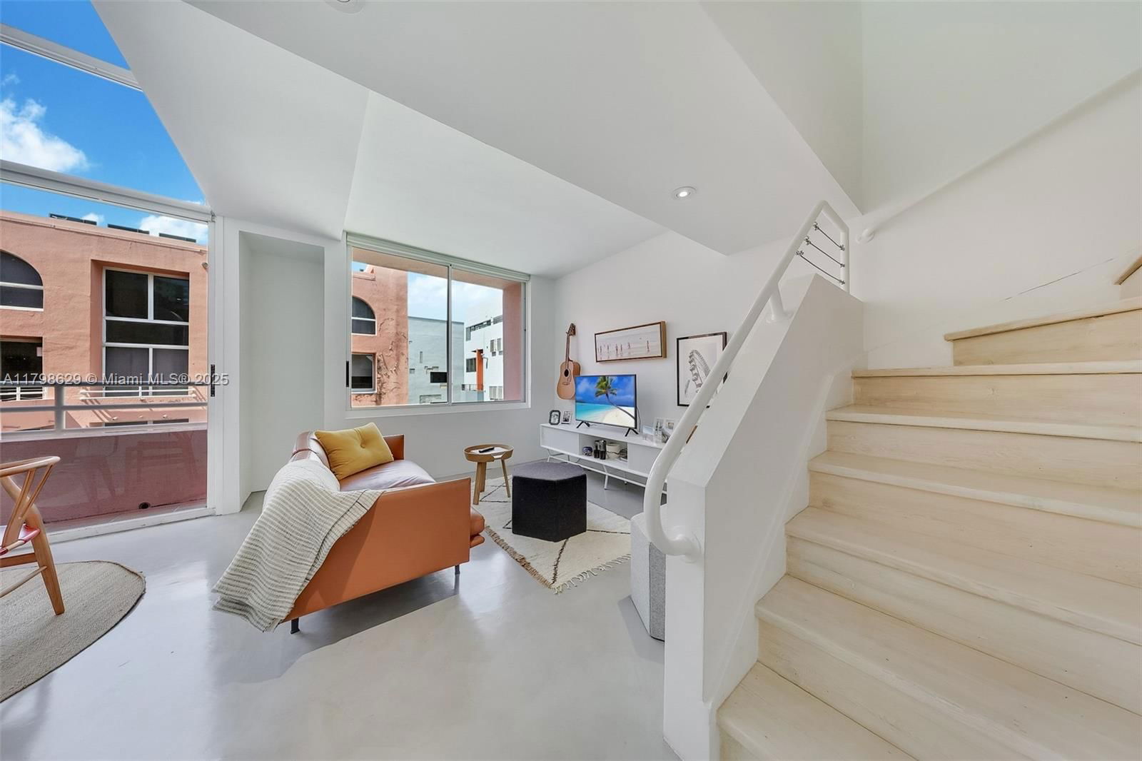 Real estate property located at 2801 Florida Ave #415, Miami-dade, Grove Square Condo, Miami, FL