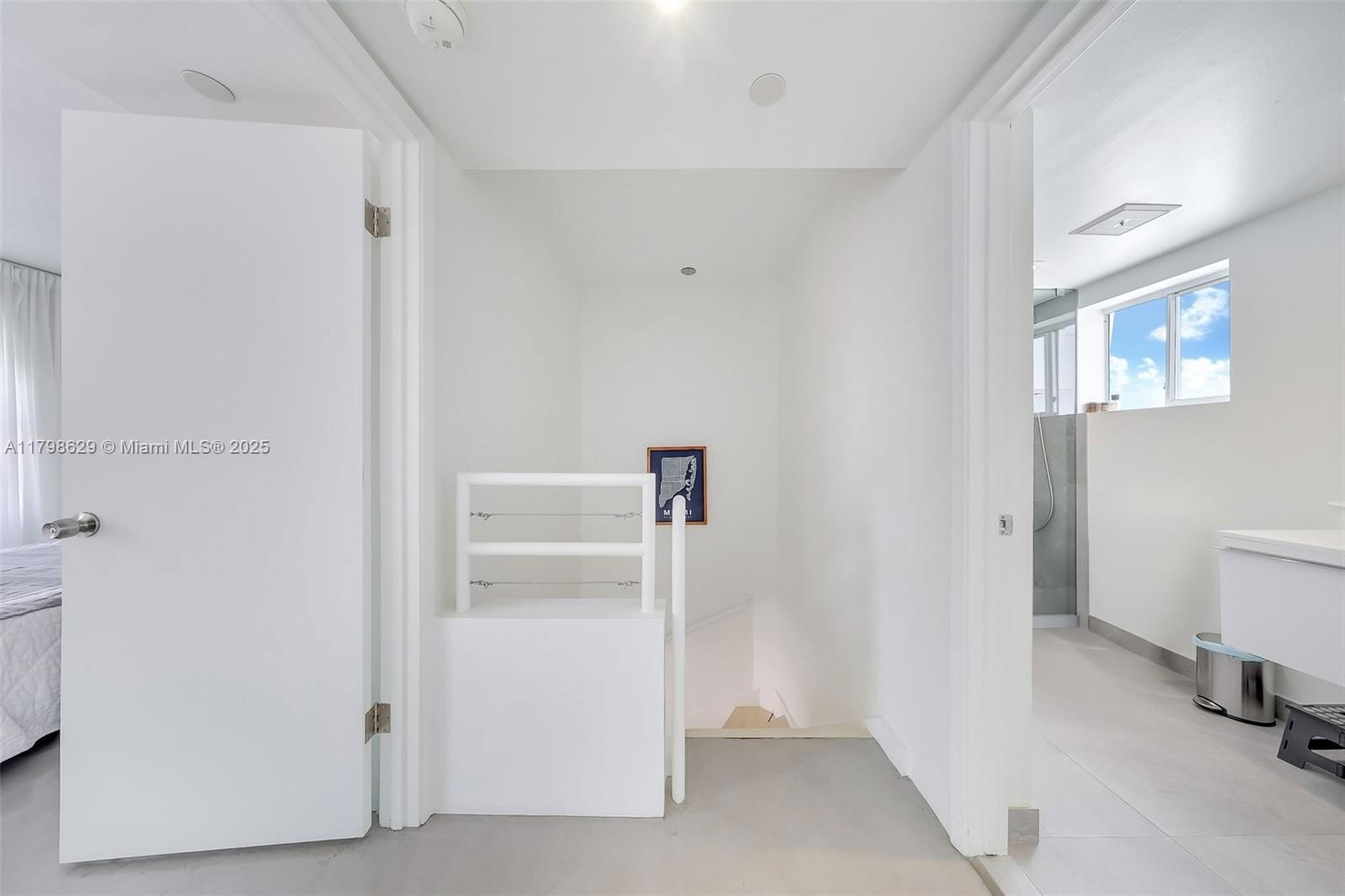 Real estate property located at 2801 Florida Ave #415, Miami-dade, Grove Square Condo, Miami, FL
