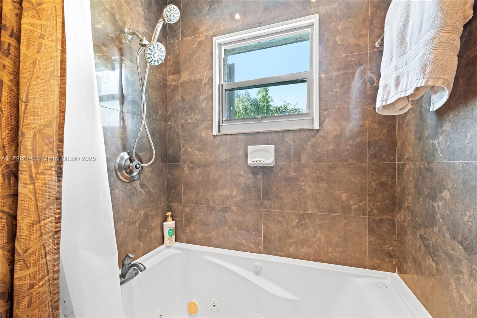 Real estate property located at 3865 1st Pl, Broward, Villages Of Hillsboro Sec, Deerfield Beach, FL