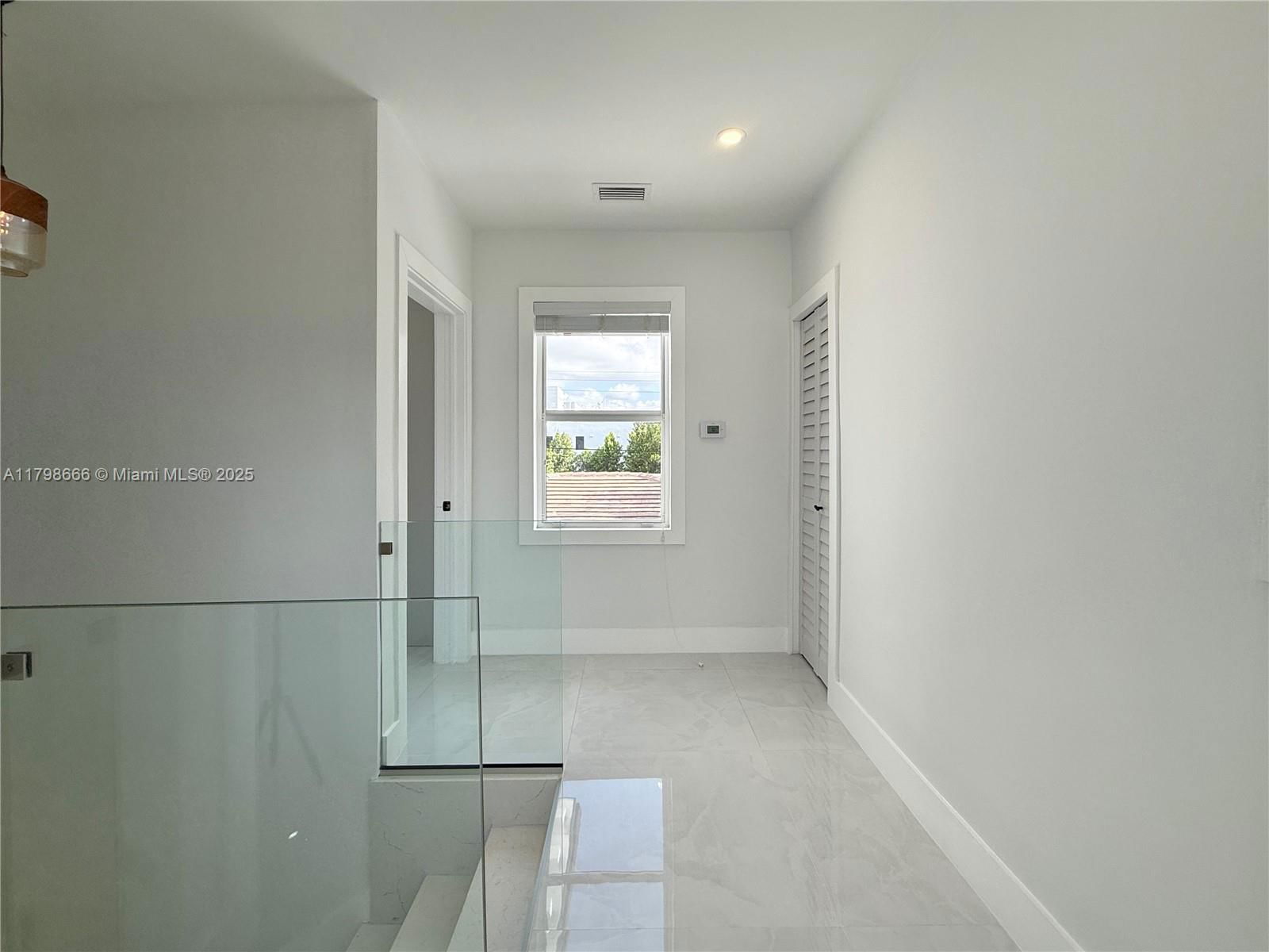 Real estate property located at 927 18th Ave, Miami-dade, Shenandoah, Miami, FL