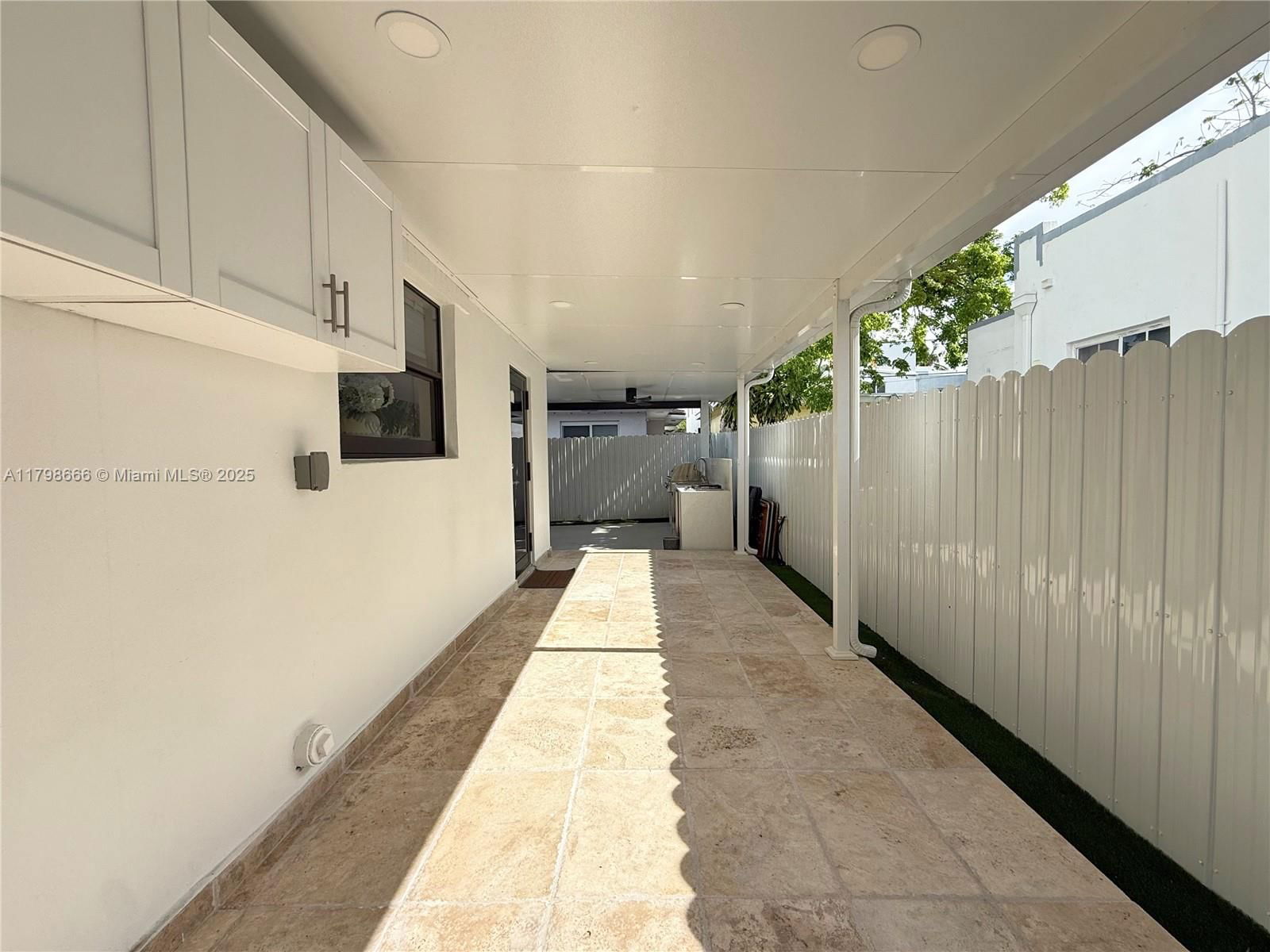 Real estate property located at 927 18th Ave, Miami-dade, Shenandoah, Miami, FL