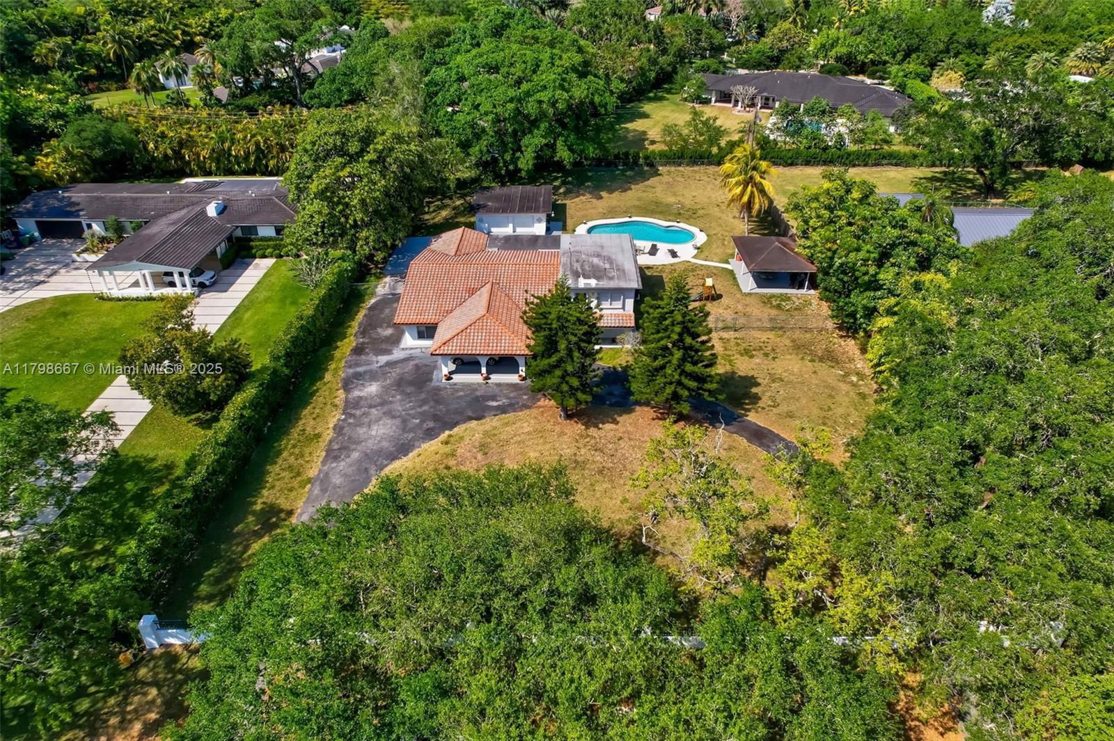 Real estate property located at 6835 112th St, Miami-dade, Helms Country Estates Re-, Pinecrest, FL