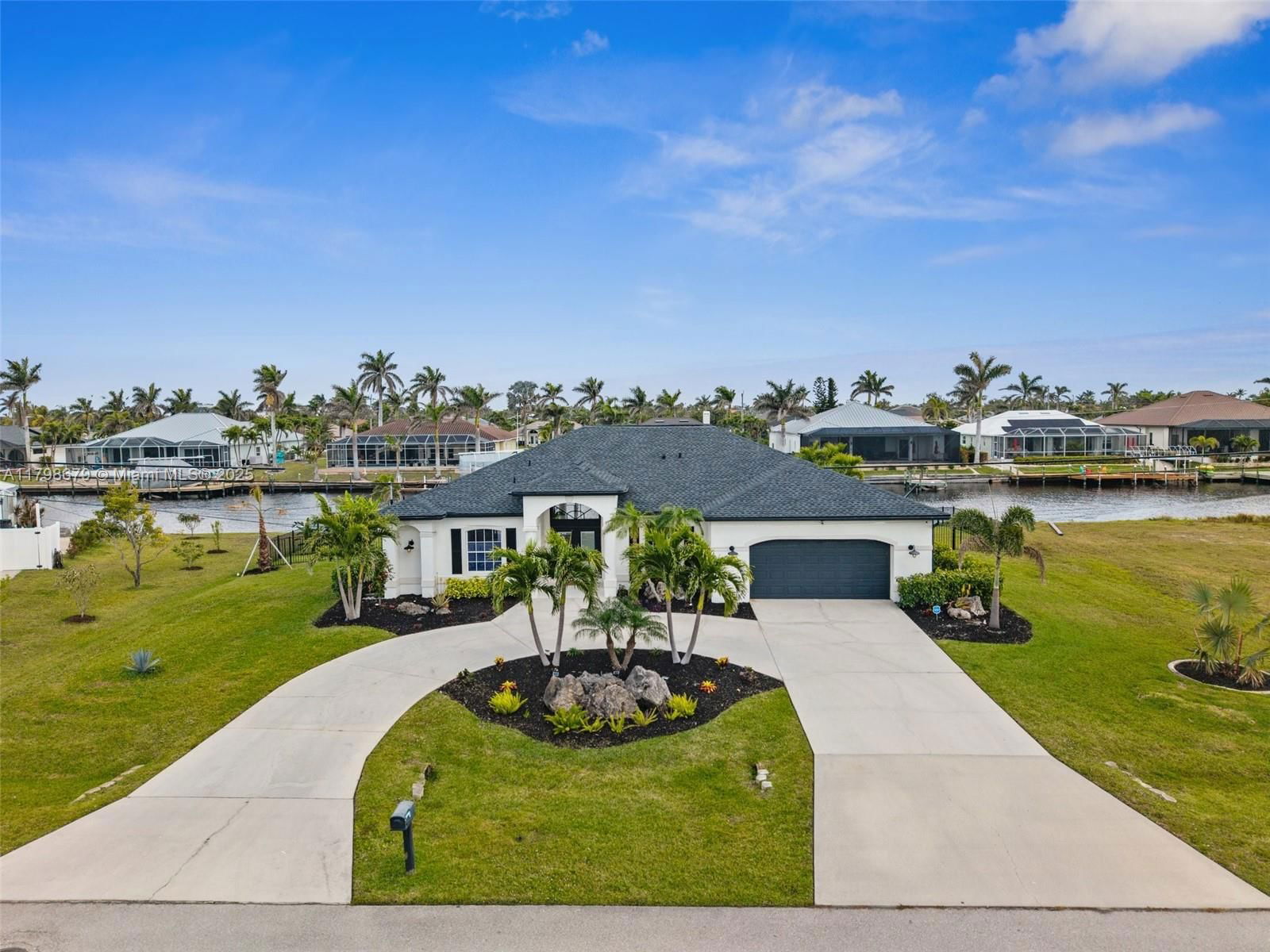 Real estate property located at 5207 SW 20th PL, Lee, Cape Coral, Cape Coral, FL
