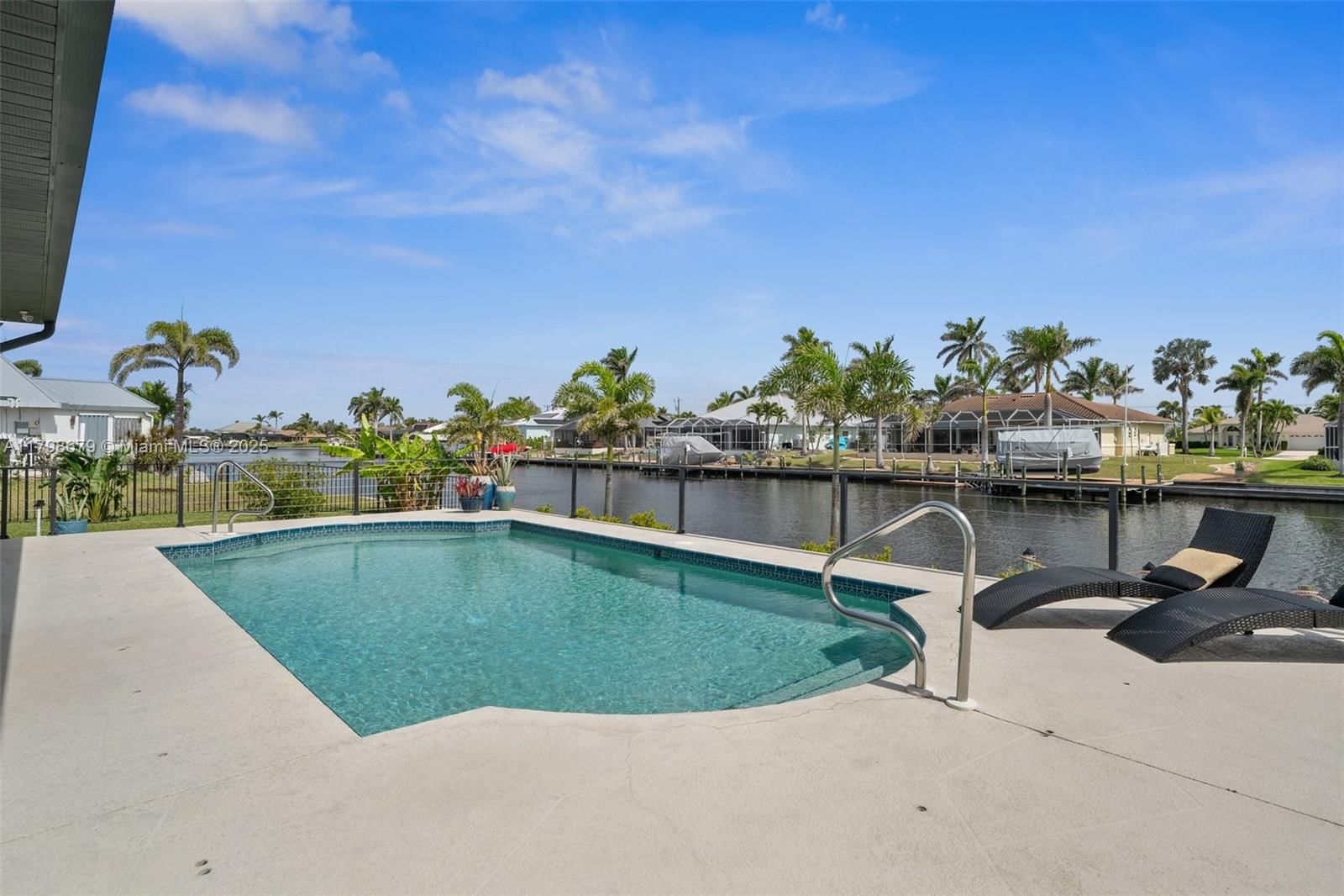 Real estate property located at 5207 SW 20th PL, Lee, Cape Coral, Cape Coral, FL