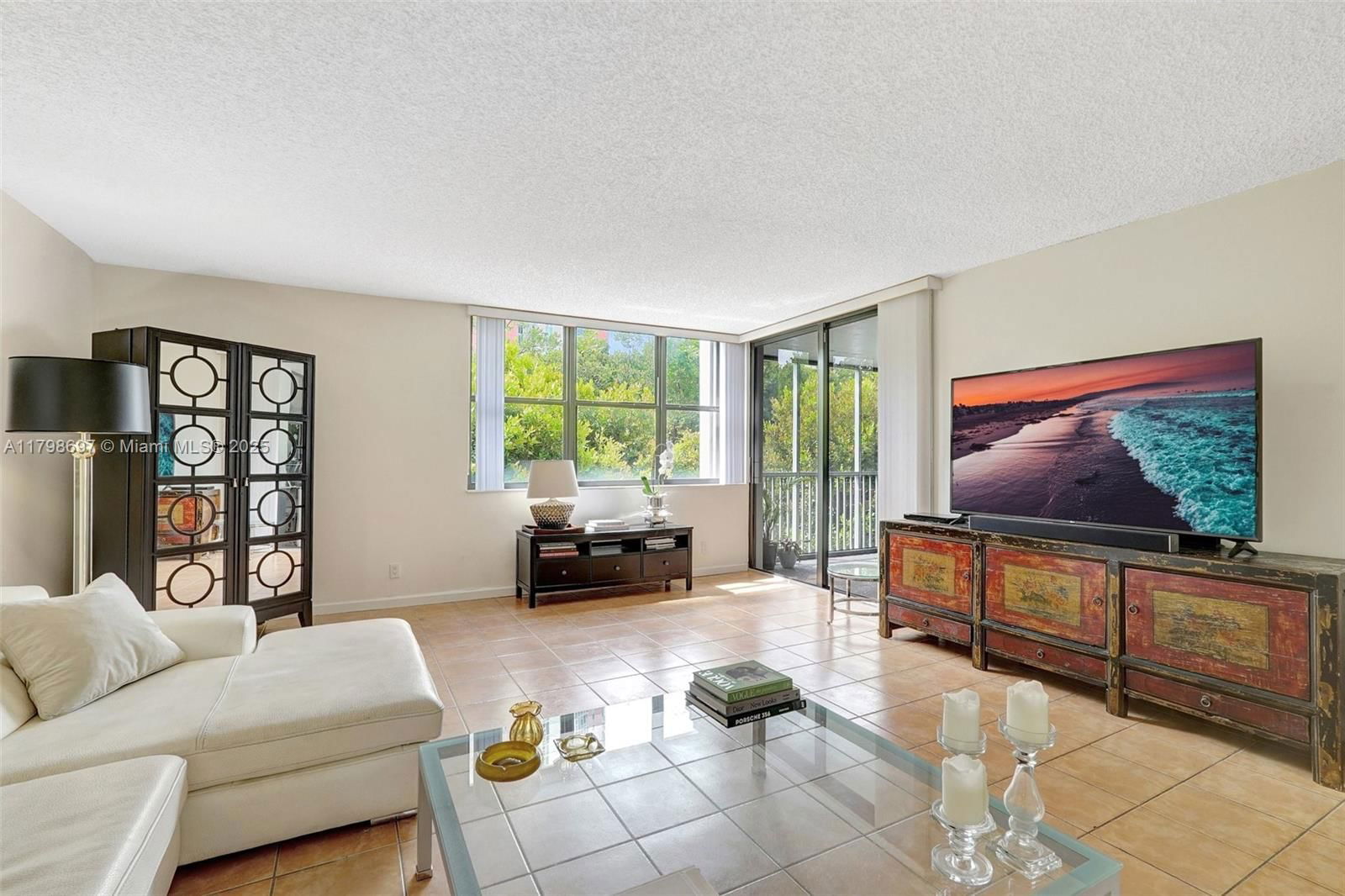 Real estate property located at 3350 192 St #3G-B, Miami-dade, Southview At Aventura, Aventura, FL