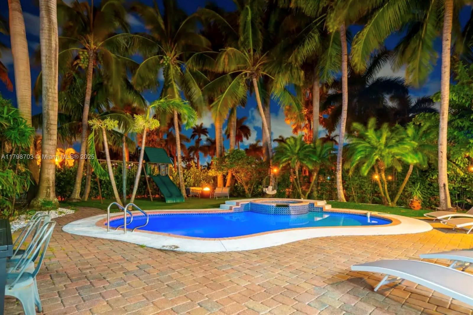 Real estate property located at 725 Harrison St, Broward, Hollywood Lakes Section, Hollywood, FL
