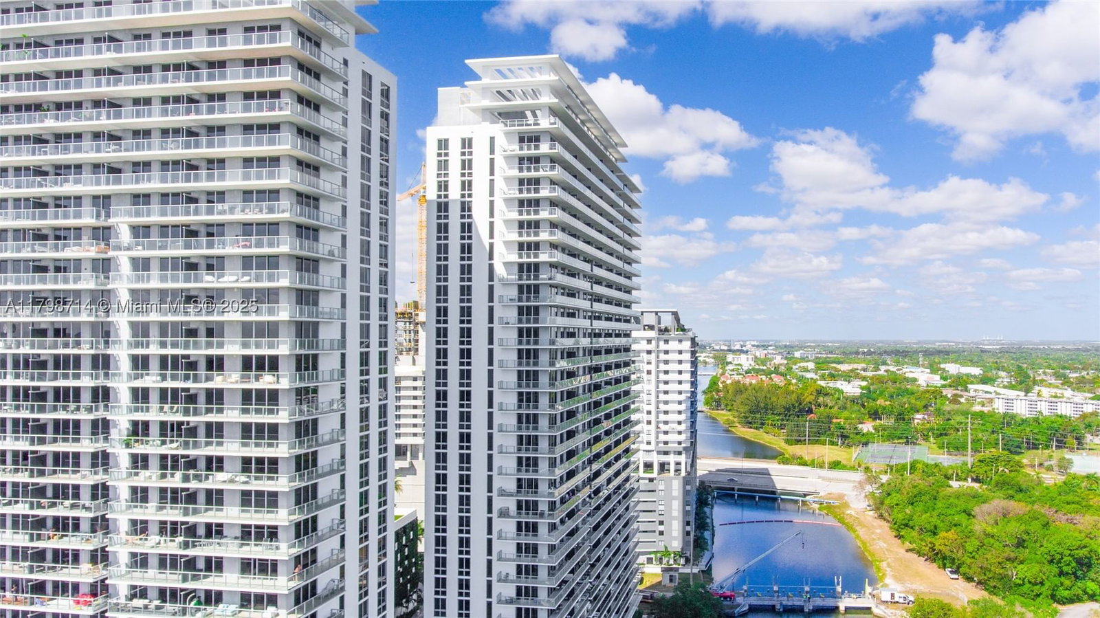 Real estate property located at 16385 Biscayne Blvd #404, Miami-dade, The Harbour North Condo, North Miami Beach, FL