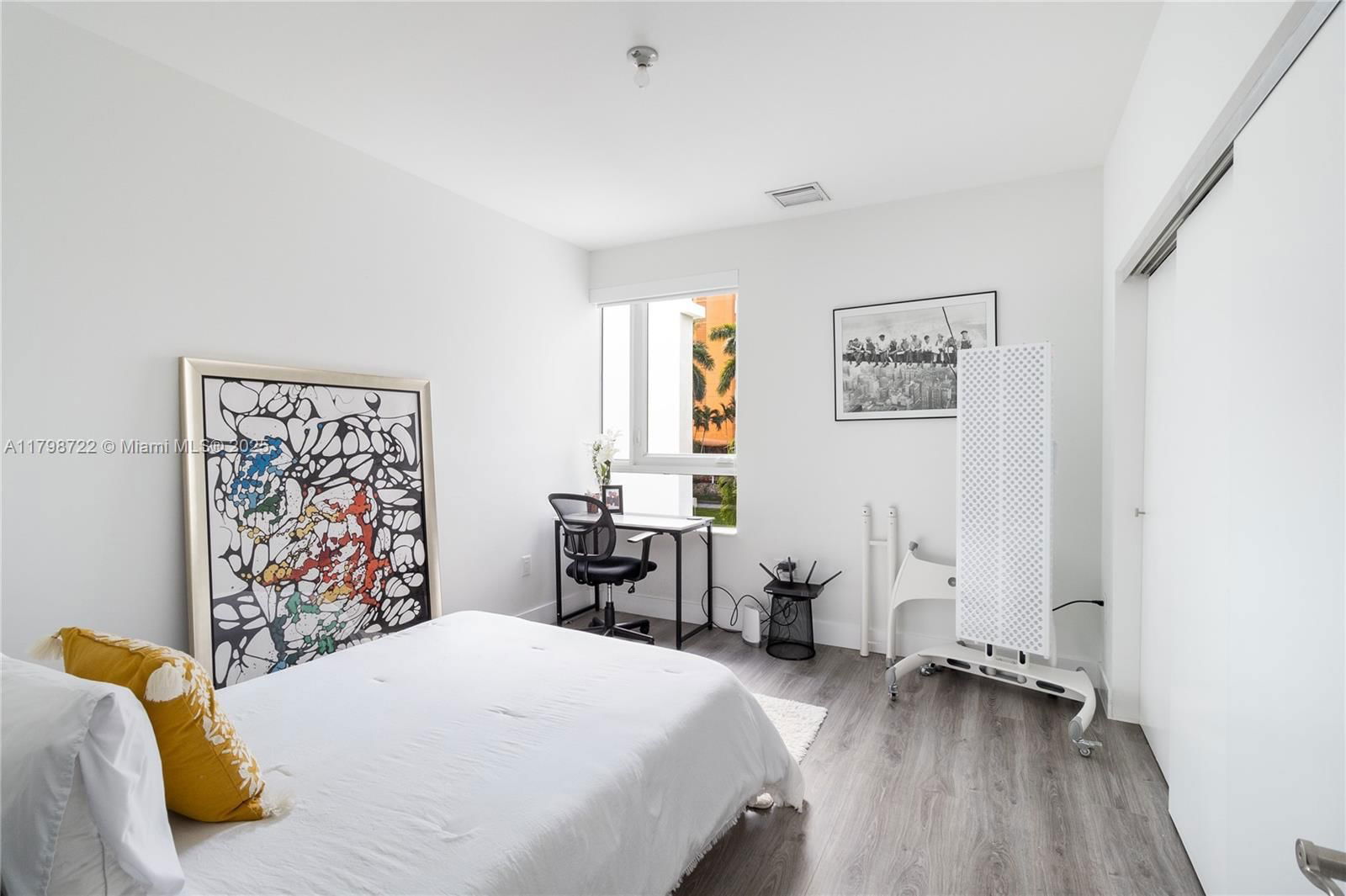 Real estate property located at 2475 135th St, Miami-dade, Parkview Villas Replat, North Miami, FL