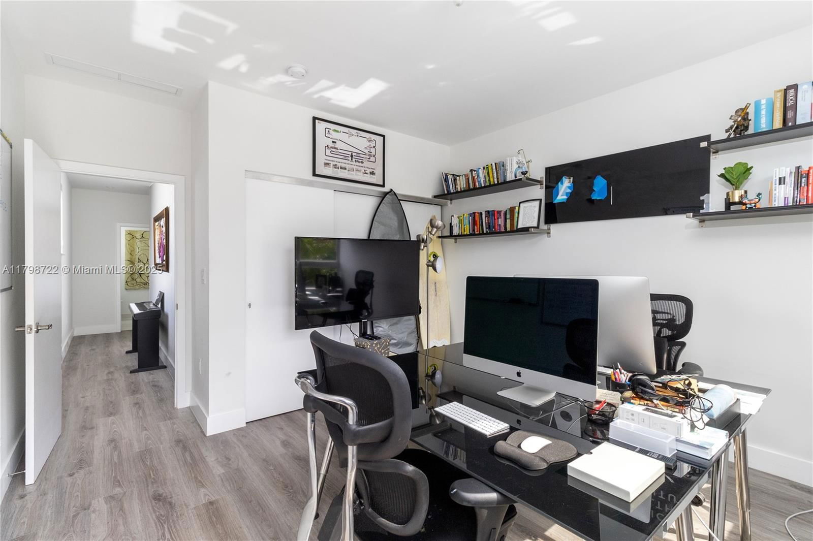 Real estate property located at 2475 135th St, Miami-dade, Parkview Villas Replat, North Miami, FL