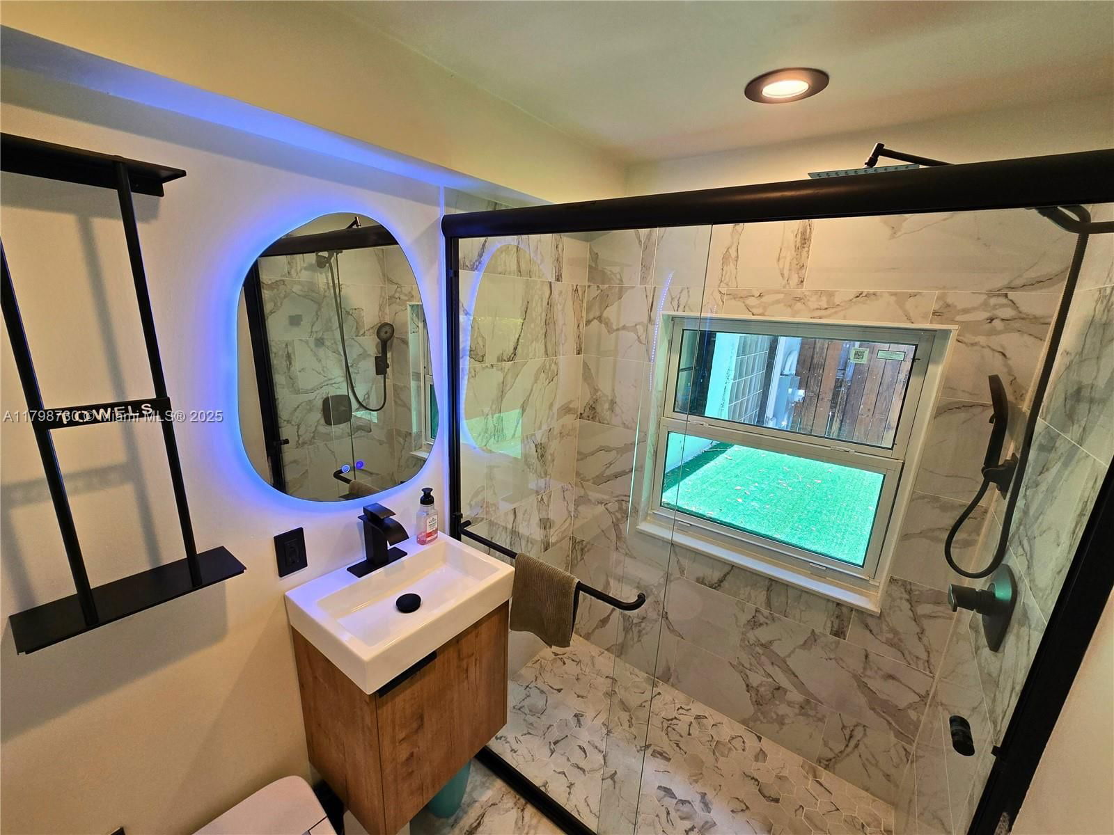 Real estate property located at 620 160th St, Miami-dade, Pleasant Village, Miami, FL