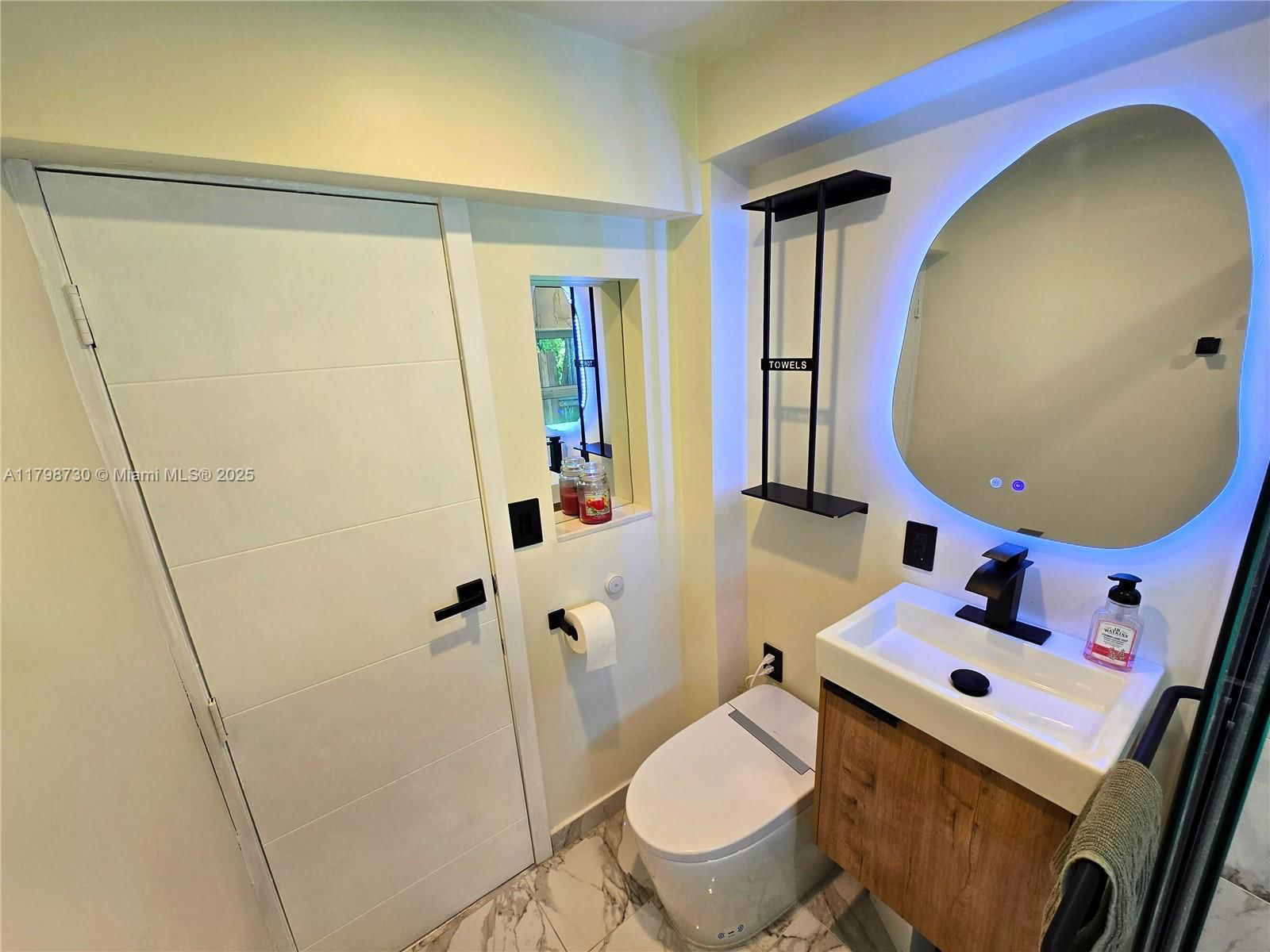 Real estate property located at 620 160th St, Miami-dade, Pleasant Village, Miami, FL