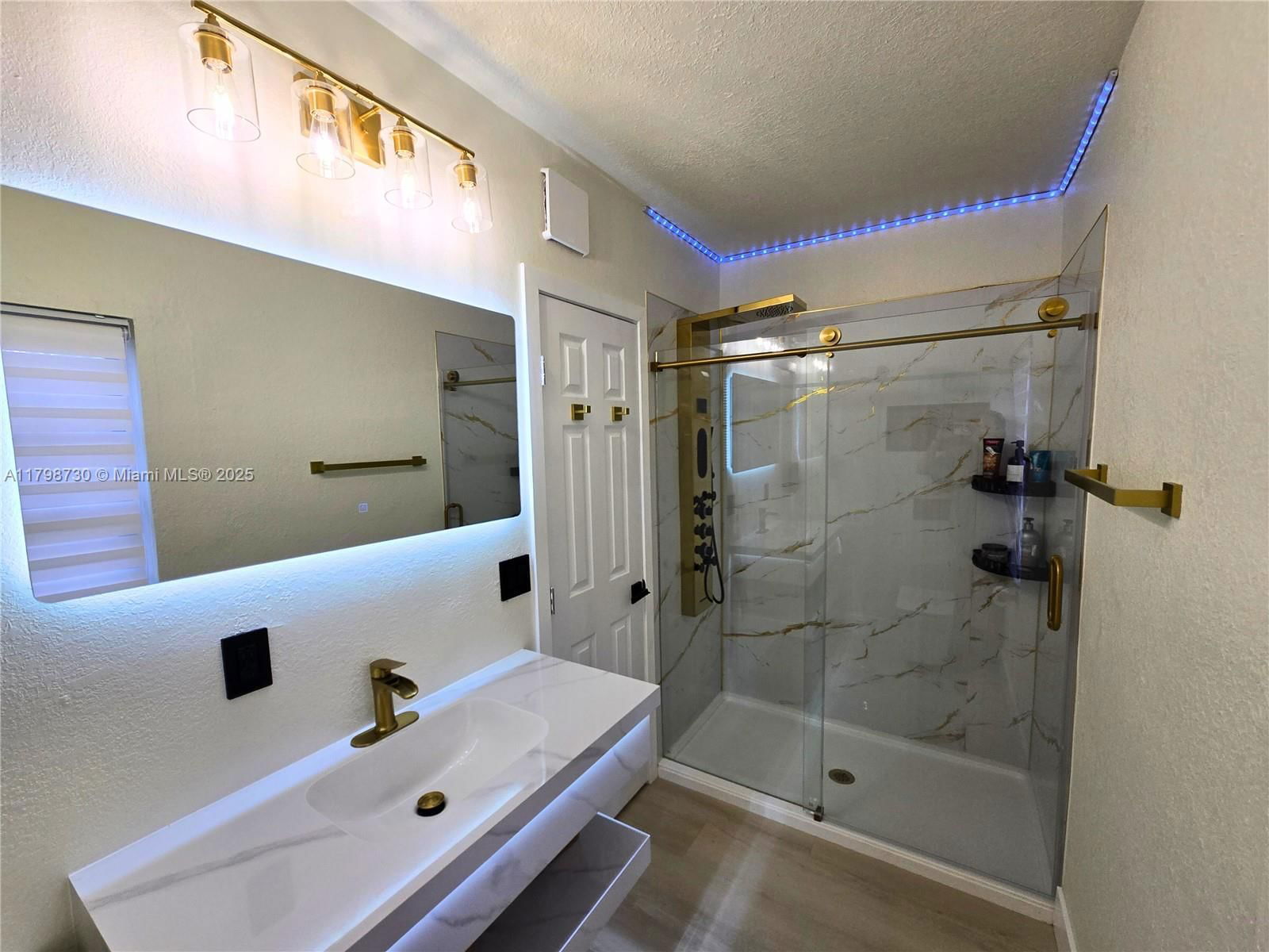 Real estate property located at 620 160th St, Miami-dade, Pleasant Village, Miami, FL