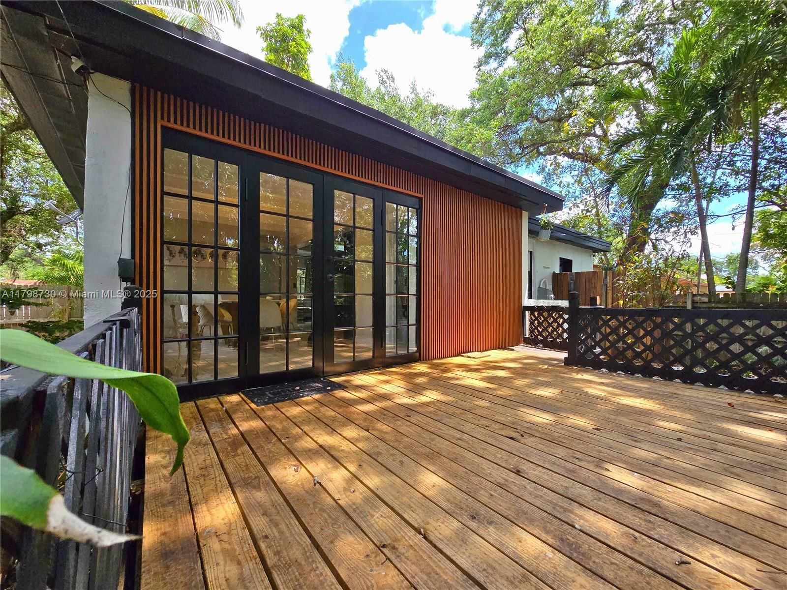 Real estate property located at 620 160th St, Miami-dade, Pleasant Village, Miami, FL