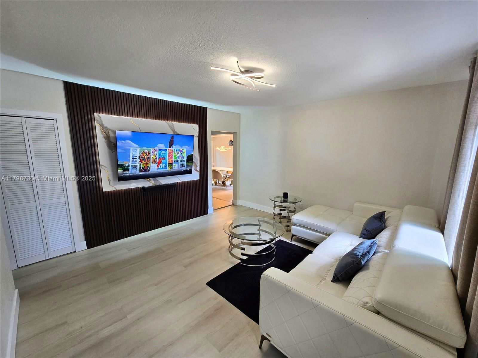 Real estate property located at 620 160th St, Miami-dade, Pleasant Village, Miami, FL
