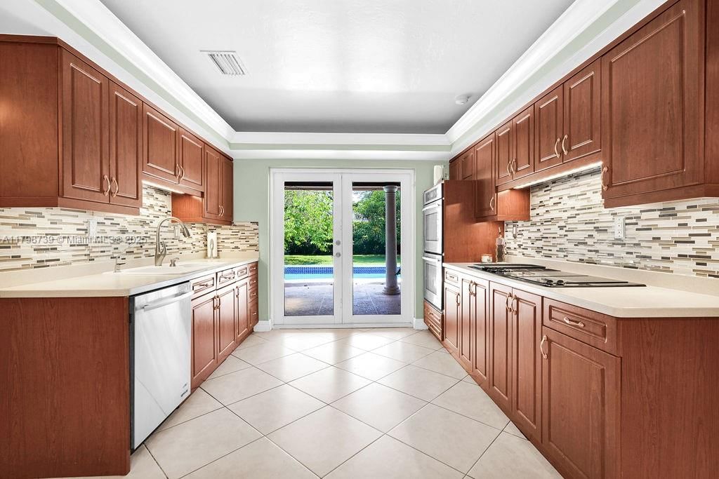 Real estate property located at 6551 126th St, Miami-dade, Hallmark Heights Estates, Pinecrest, FL