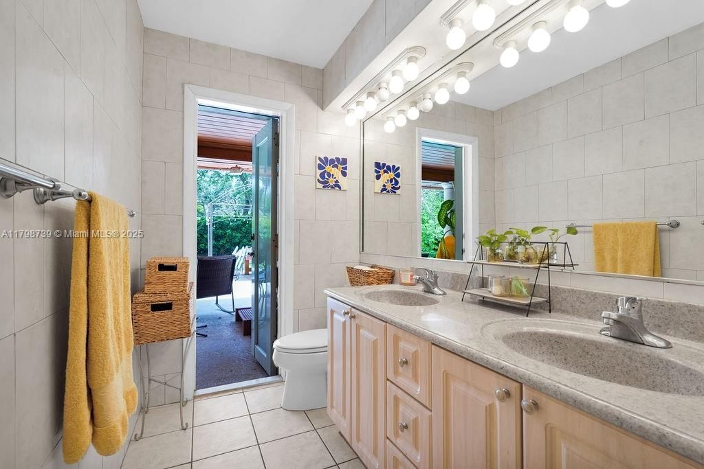Real estate property located at 6551 126th St, Miami-dade, Hallmark Heights Estates, Pinecrest, FL
