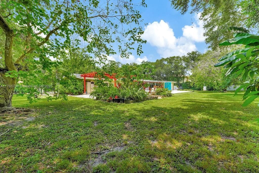 Real estate property located at 6551 126th St, Miami-dade, Hallmark Heights Estates, Pinecrest, FL