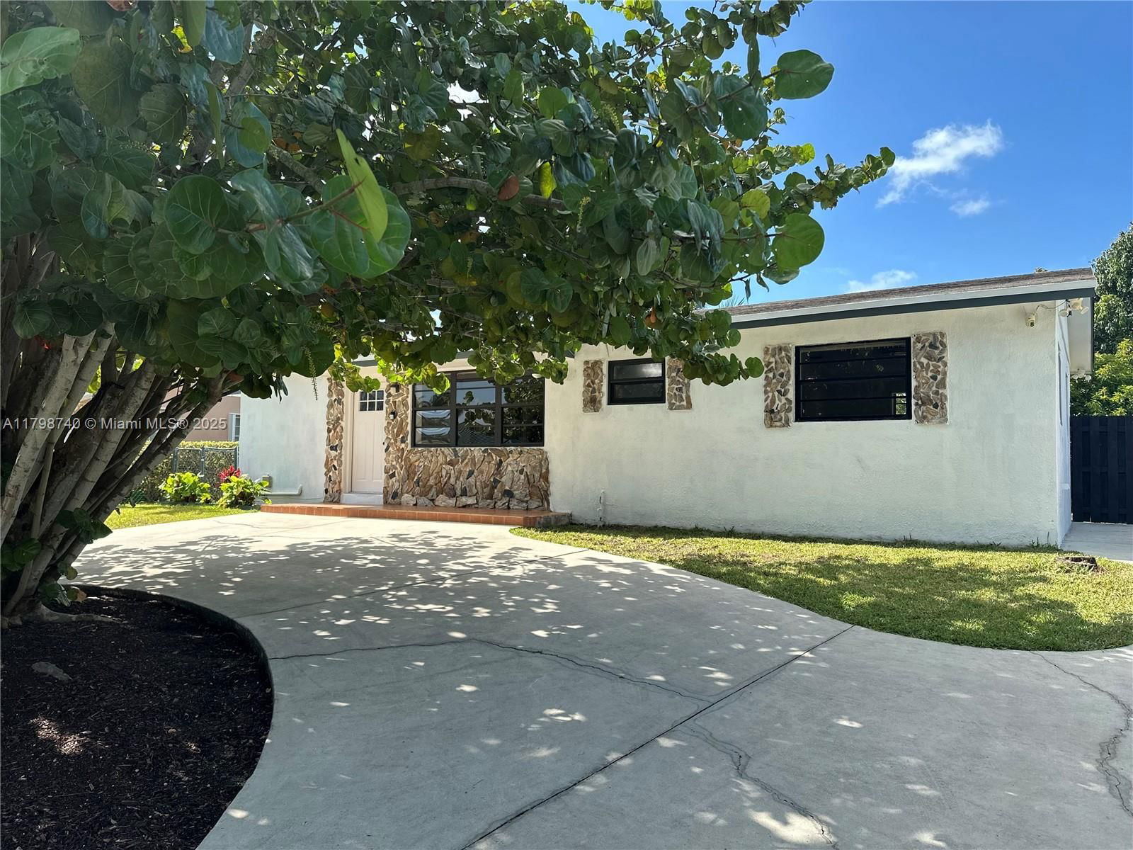 Real estate property located at 14380 296th St, Miami-dade, Gem Homes No Two, Homestead, FL