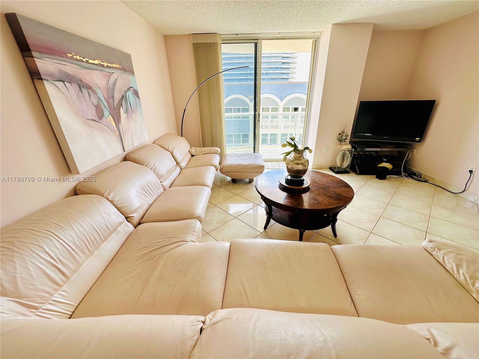 Real estate property located at 8855 Collins Ave #7H, Miami-dade, Champlain Towers East Con, Surfside, FL