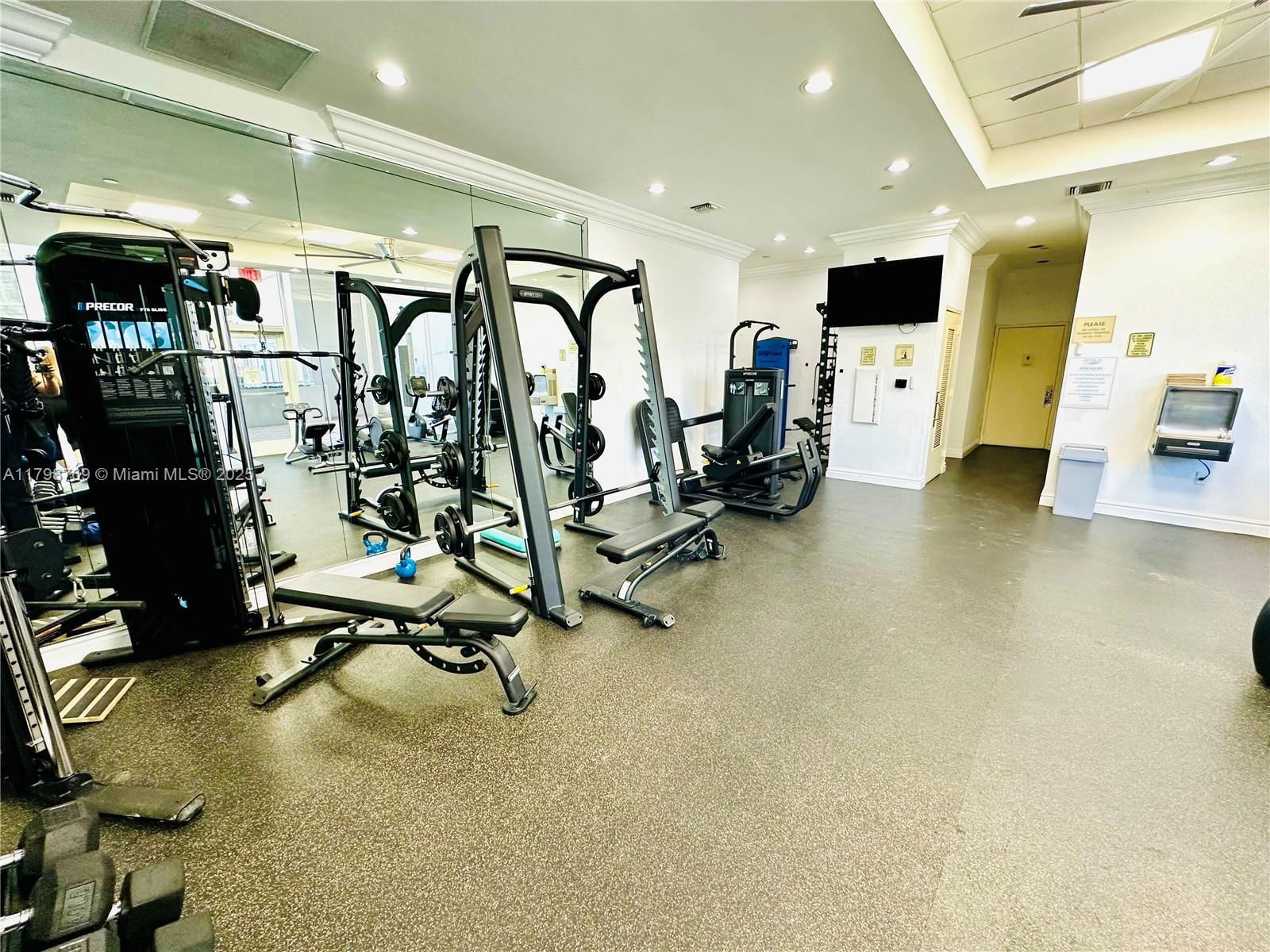 Real estate property located at 8855 Collins Ave #7H, Miami-dade, Champlain Towers East Con, Surfside, FL
