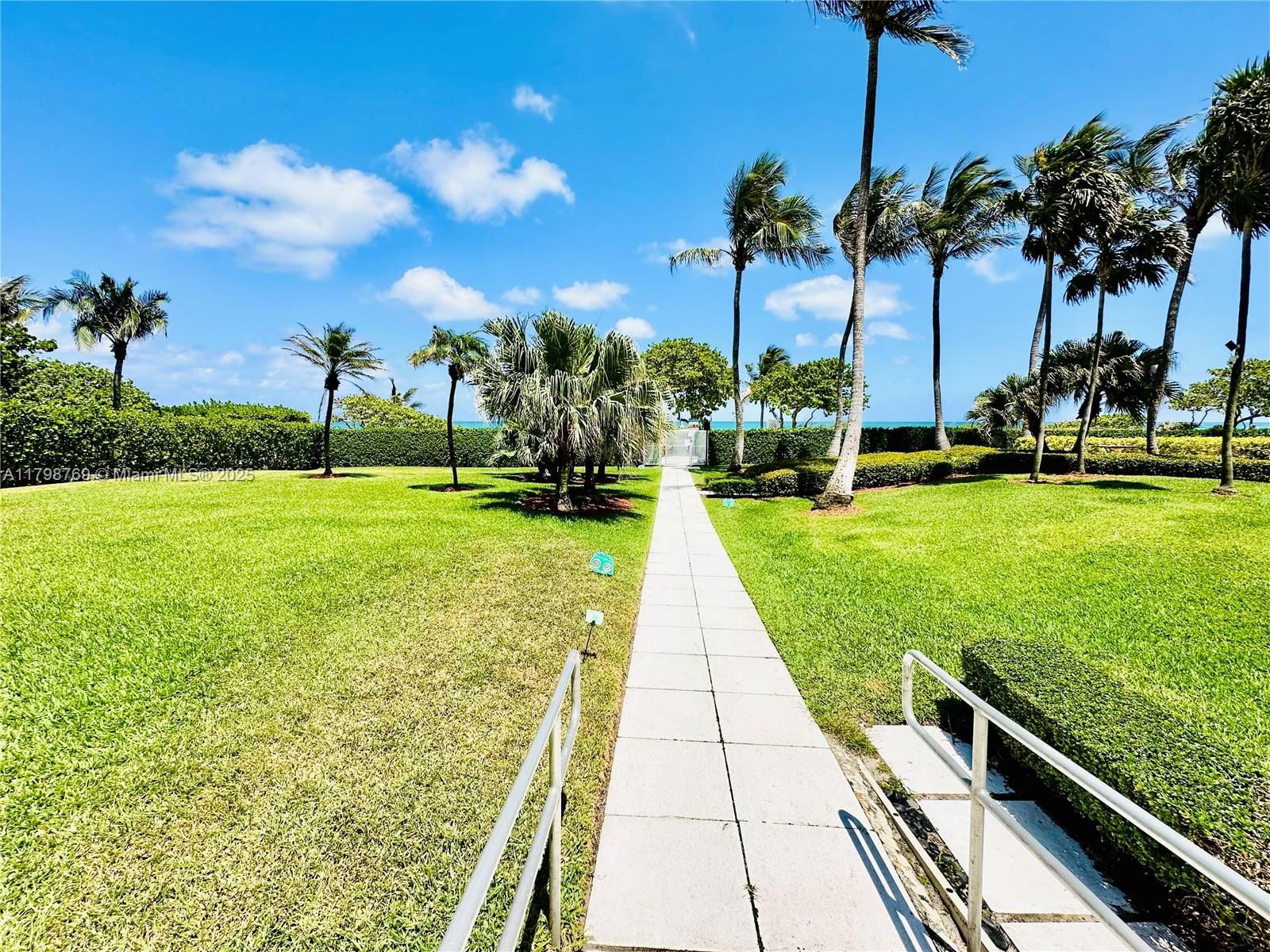 Real estate property located at 8855 Collins Ave #7H, Miami-dade, Champlain Towers East Con, Surfside, FL