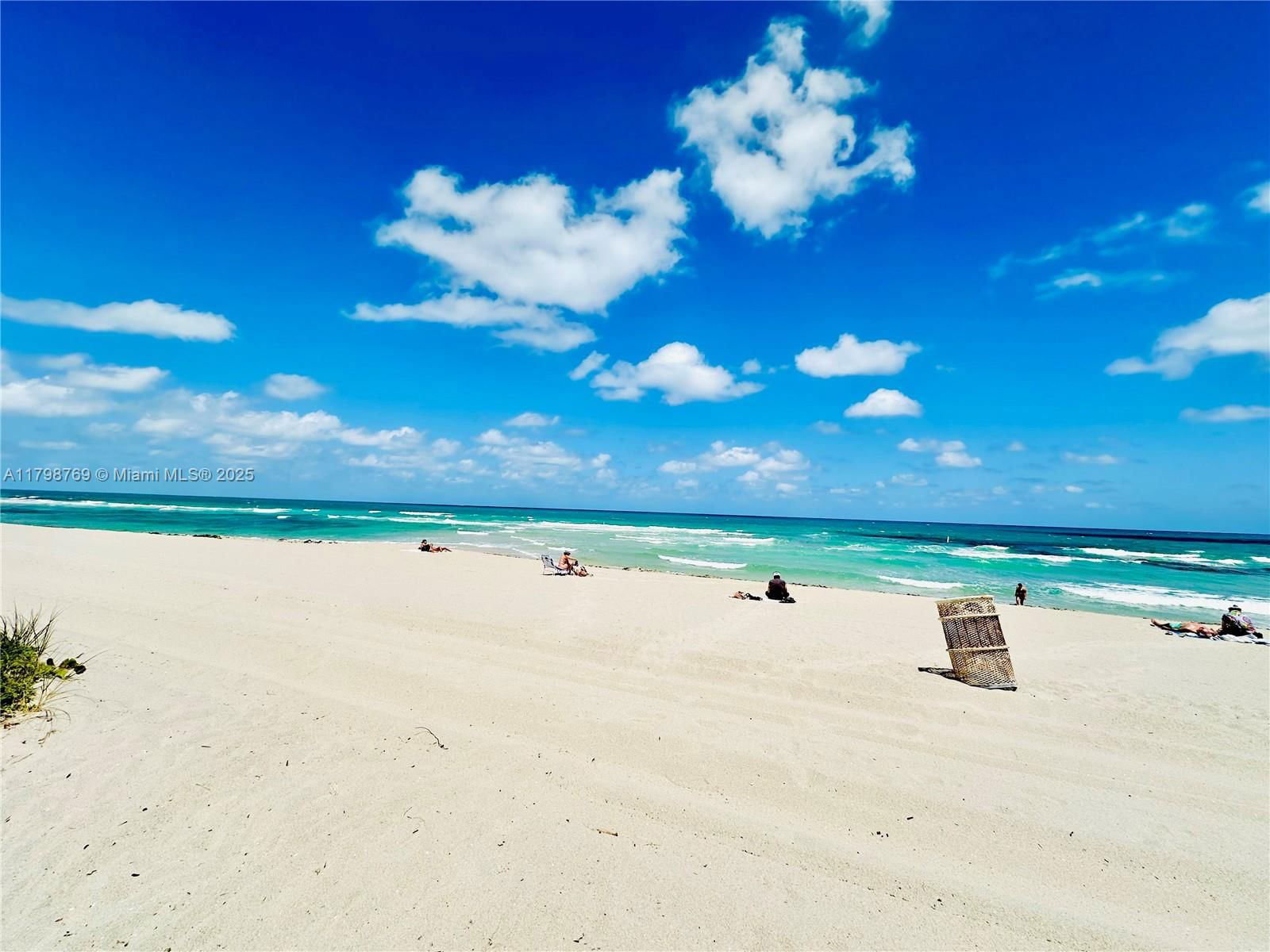 Real estate property located at 8855 Collins Ave #7H, Miami-dade, Champlain Towers East Con, Surfside, FL