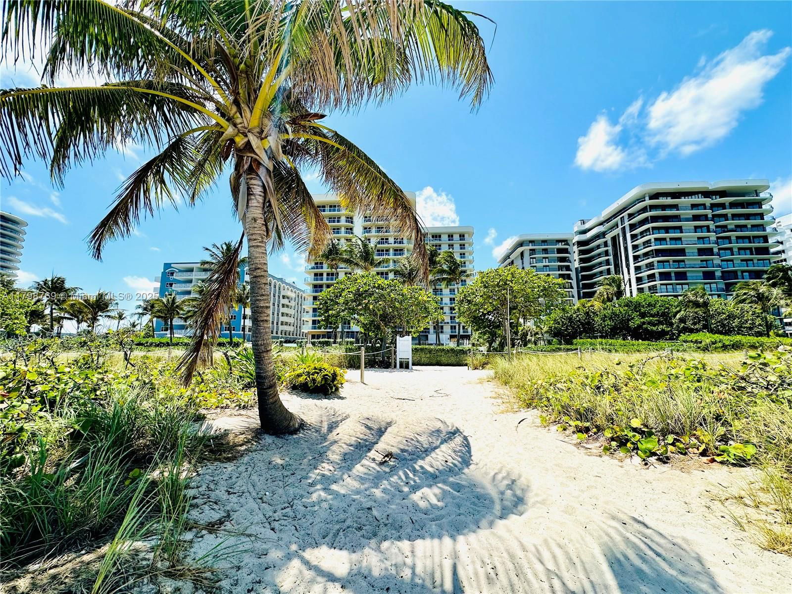 Real estate property located at 8855 Collins Ave #7H, Miami-dade, Champlain Towers East Con, Surfside, FL