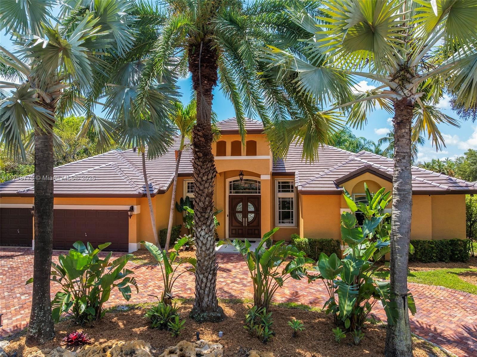 Real estate property located at 8268 172nd Terrace, Miami-dade, Groves At Old Cutler, Palmetto Bay, FL