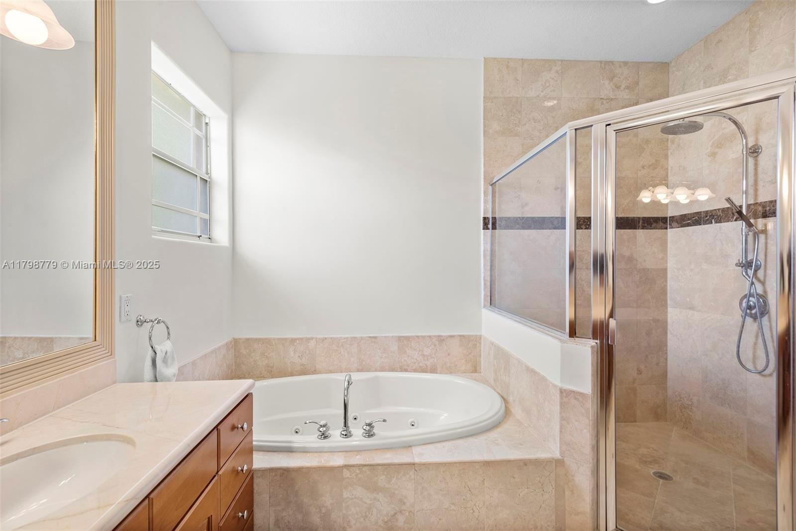 Real estate property located at 8268 172nd Terrace, Miami-dade, Groves At Old Cutler, Palmetto Bay, FL