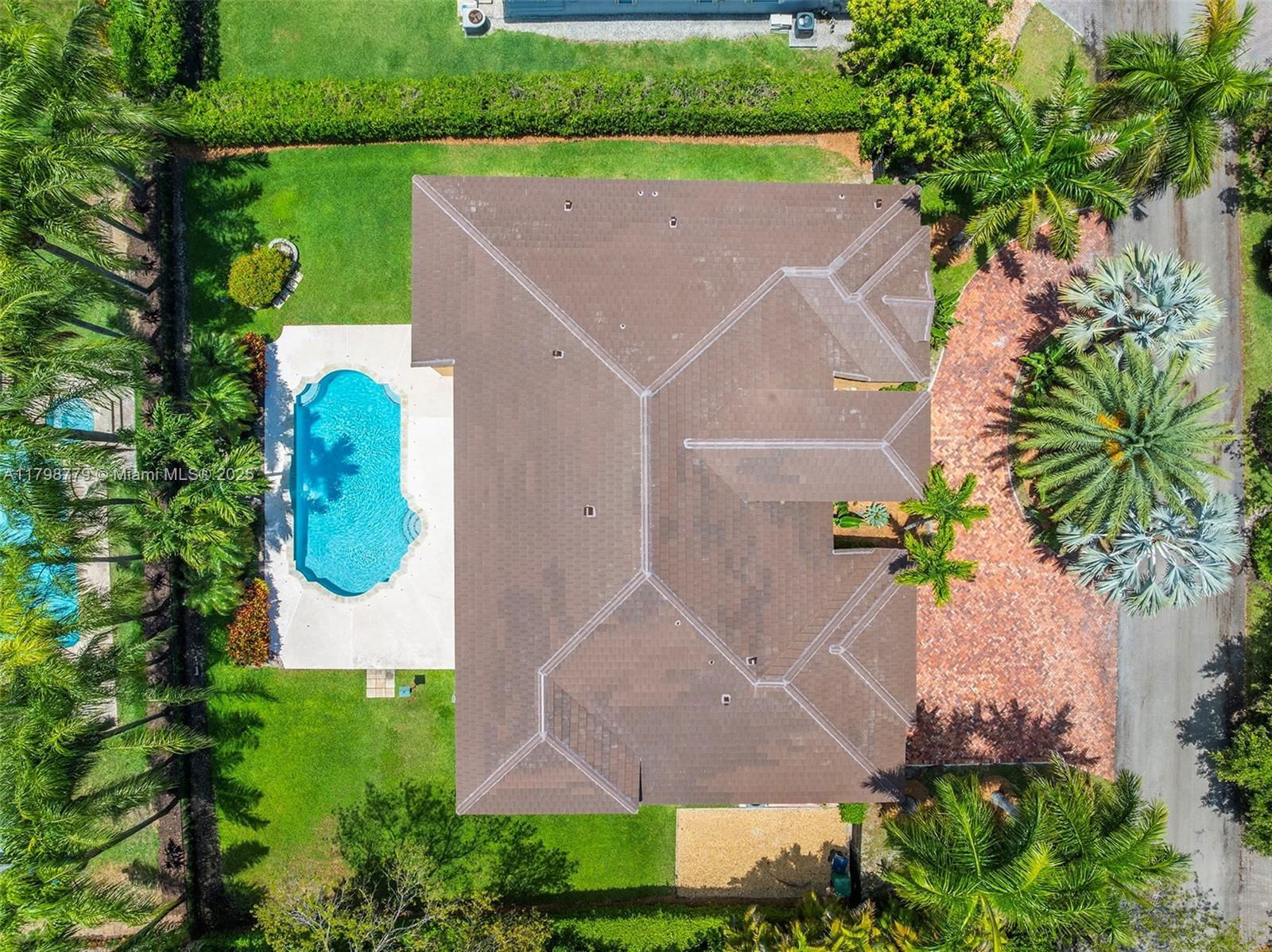 Real estate property located at 8268 172nd Terrace, Miami-dade, Groves At Old Cutler, Palmetto Bay, FL
