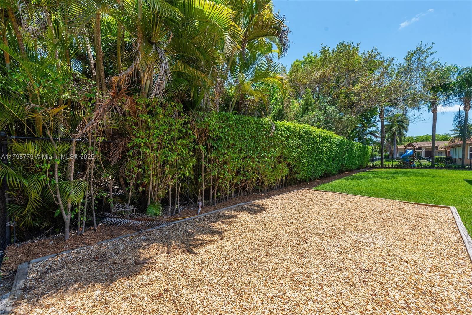 Real estate property located at 8268 172nd Terrace, Miami-dade, Groves At Old Cutler, Palmetto Bay, FL
