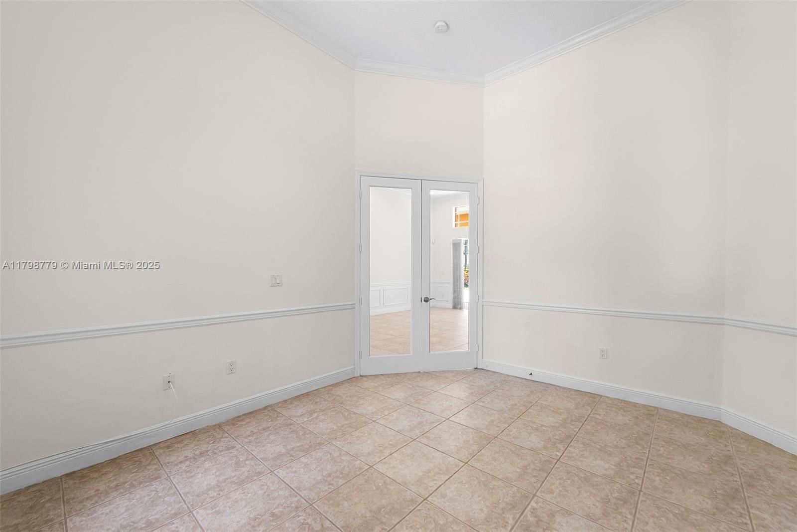 Real estate property located at 8268 172nd Terrace, Miami-dade, Groves At Old Cutler, Palmetto Bay, FL