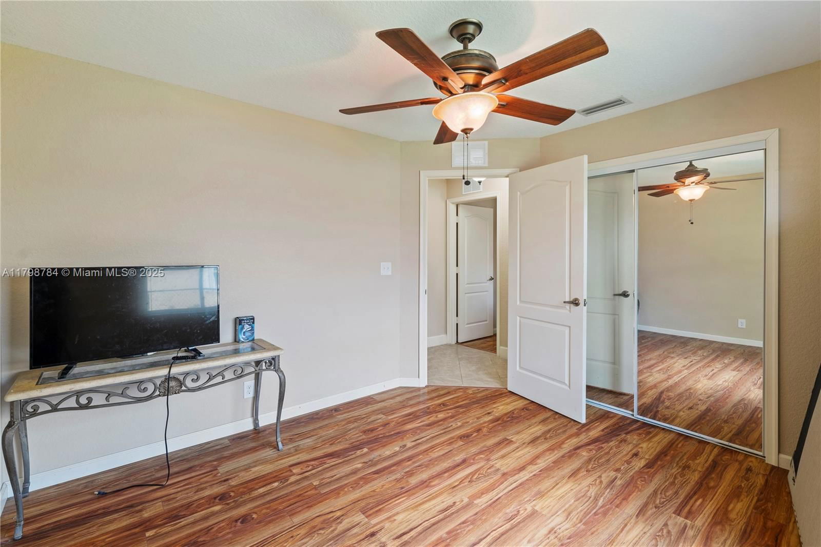 Real estate property located at 5514 West Lundy Cir, St Lucie, Port St Lucie Section 47, Port St. Lucie, FL