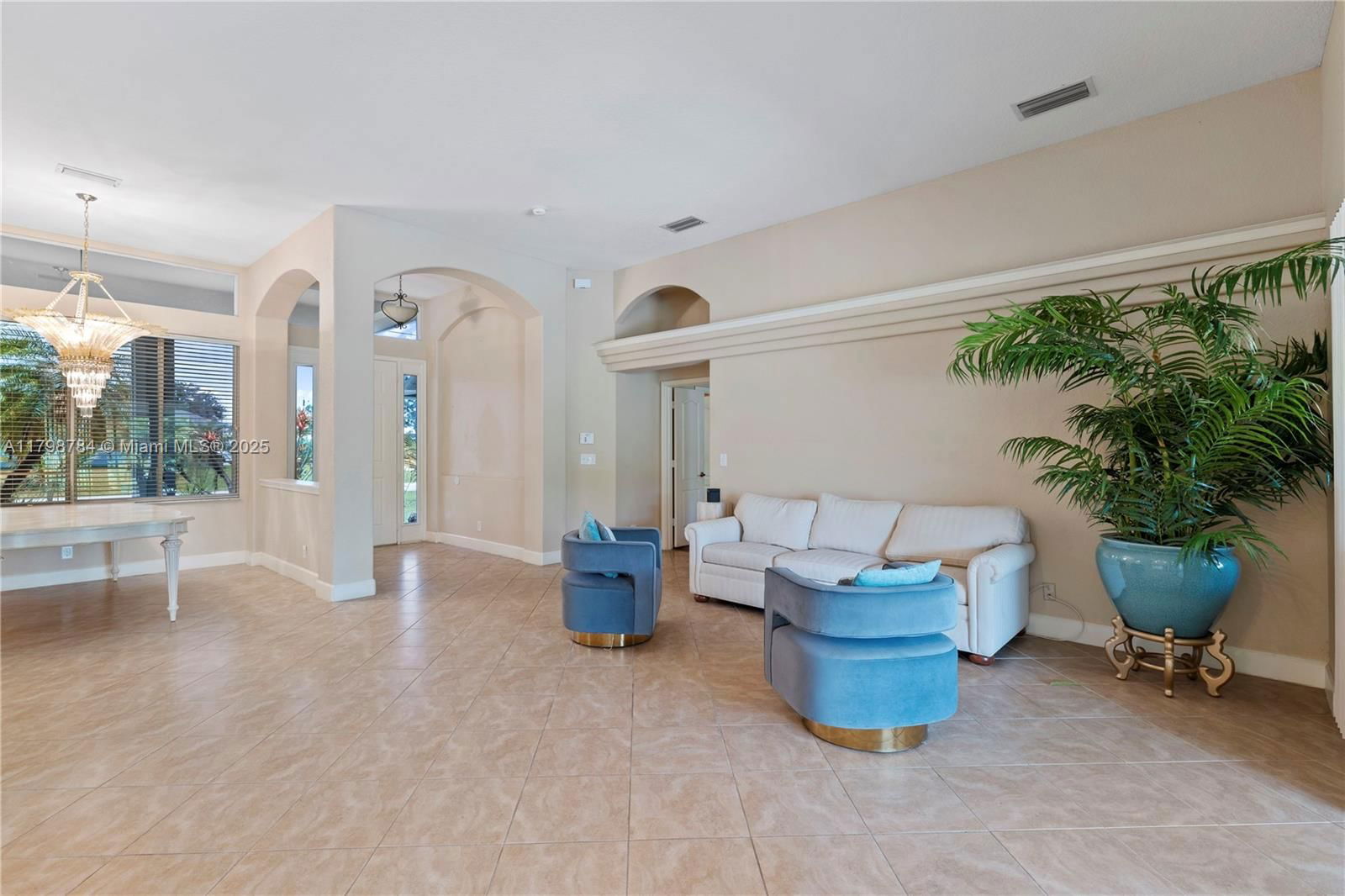 Real estate property located at 5514 West Lundy Cir, St Lucie, Port St Lucie Section 47, Port St. Lucie, FL