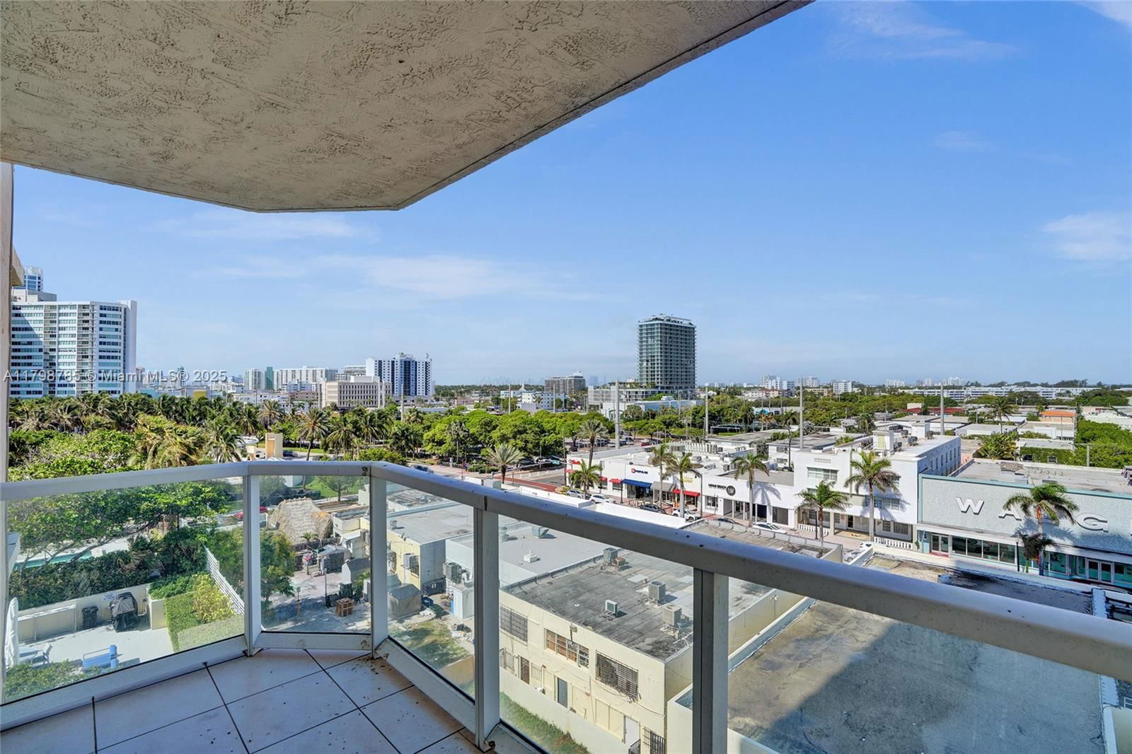 Real estate property located at 7330 Ocean Ter #8-C, Miami-dade, St Tropez Ocean Condo, Miami Beach, FL