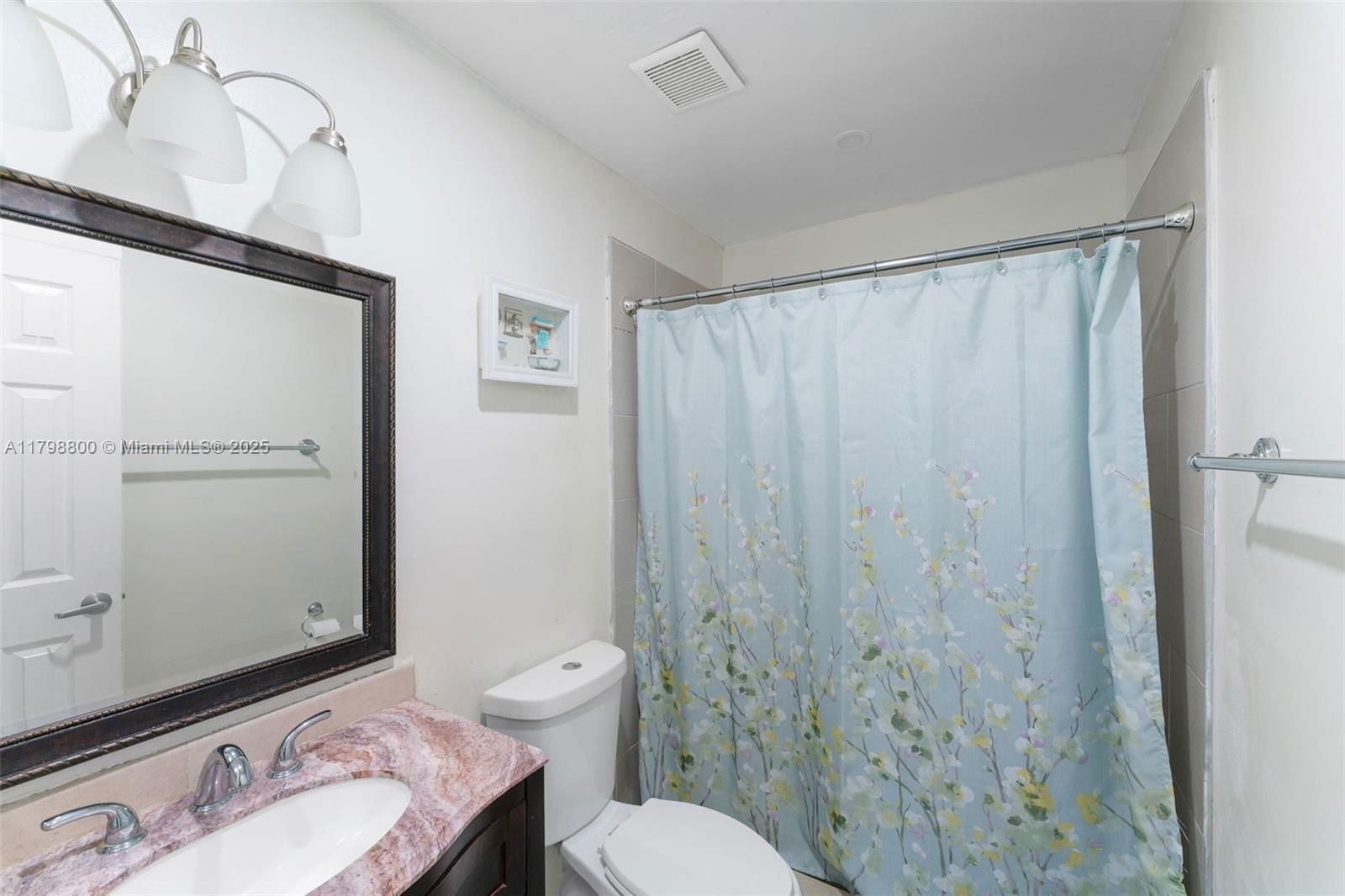 Real estate property located at 12329 202nd Ter, Miami-dade, Oak Park Sec 6, Miami, FL